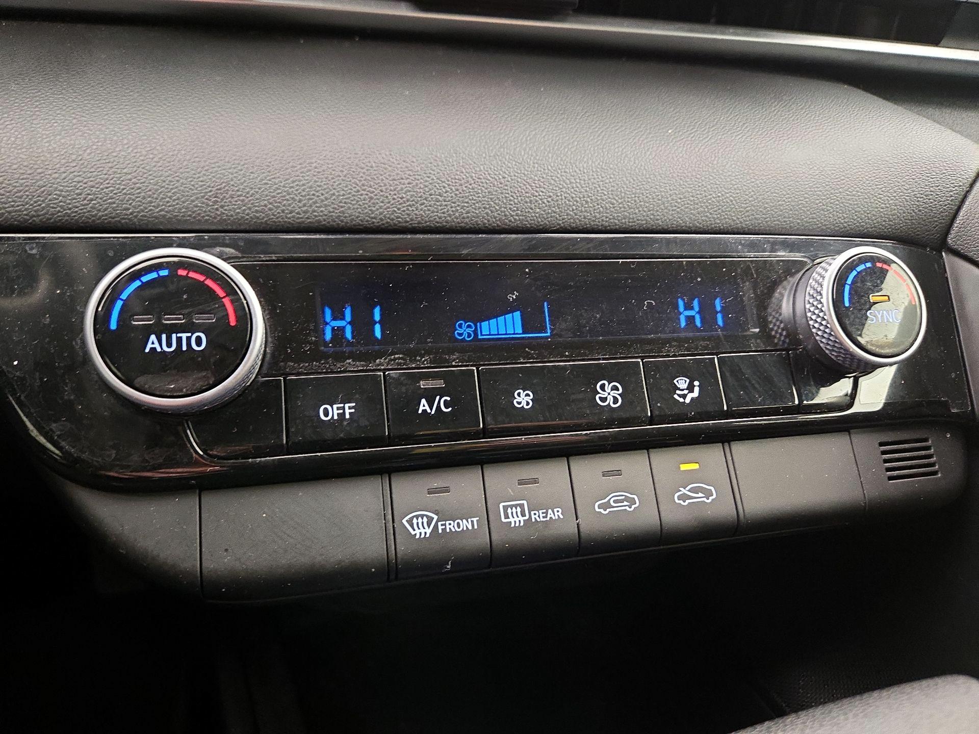 Thumbnail: 2023 Hyundai Elantra - 16