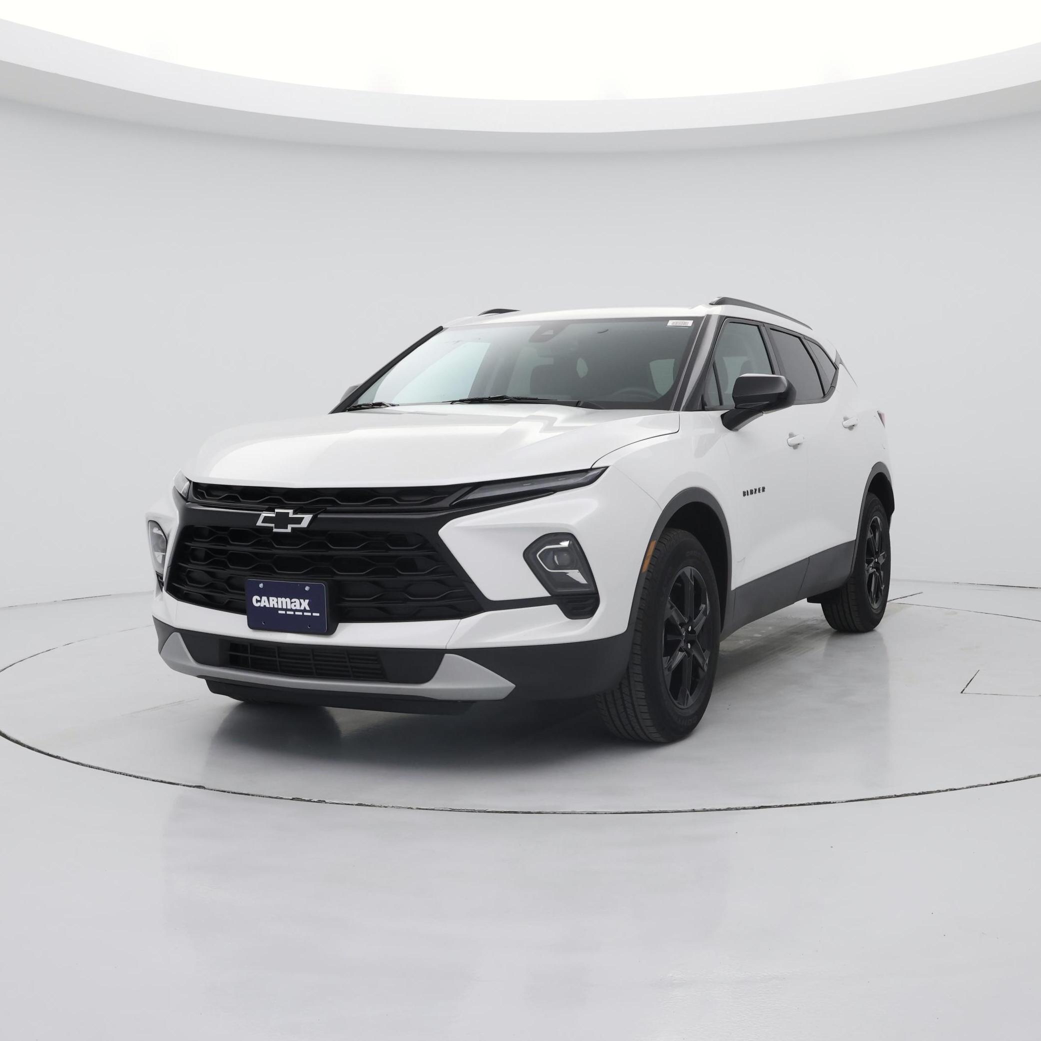 Thumbnail: 2023 Chevrolet Blazer - 4