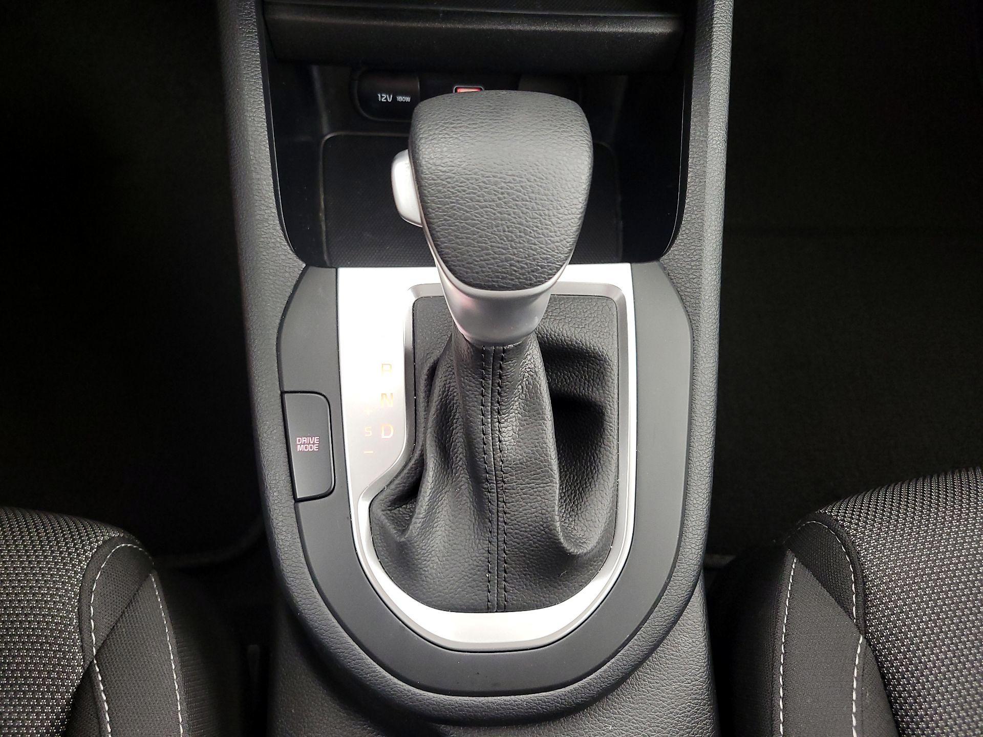 Thumbnail: 2024 Kia Forte - 17