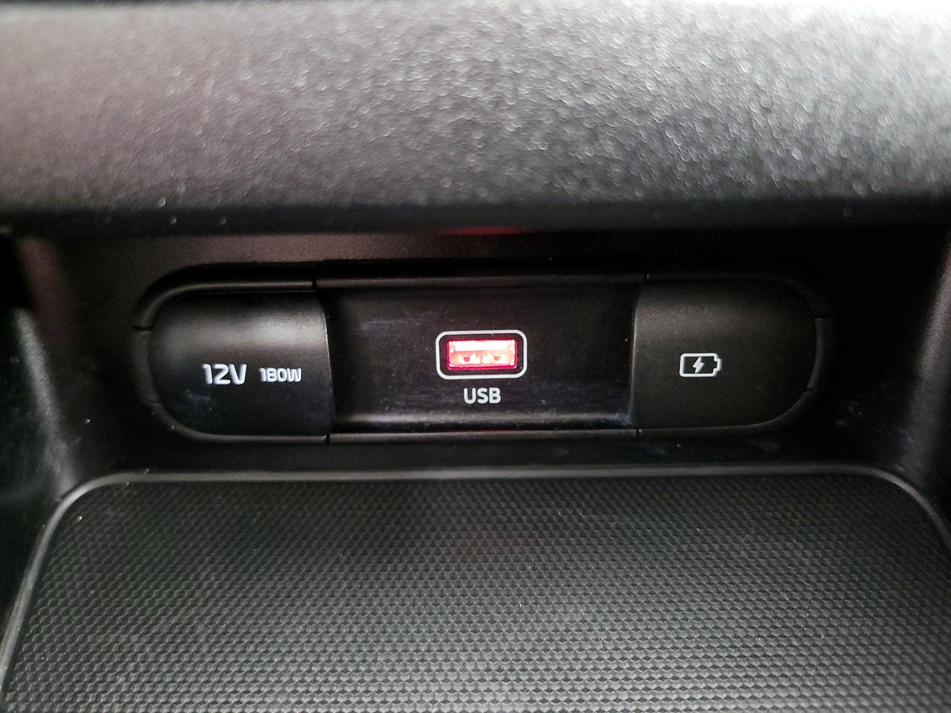 Thumbnail: 2024 Kia Forte - 18