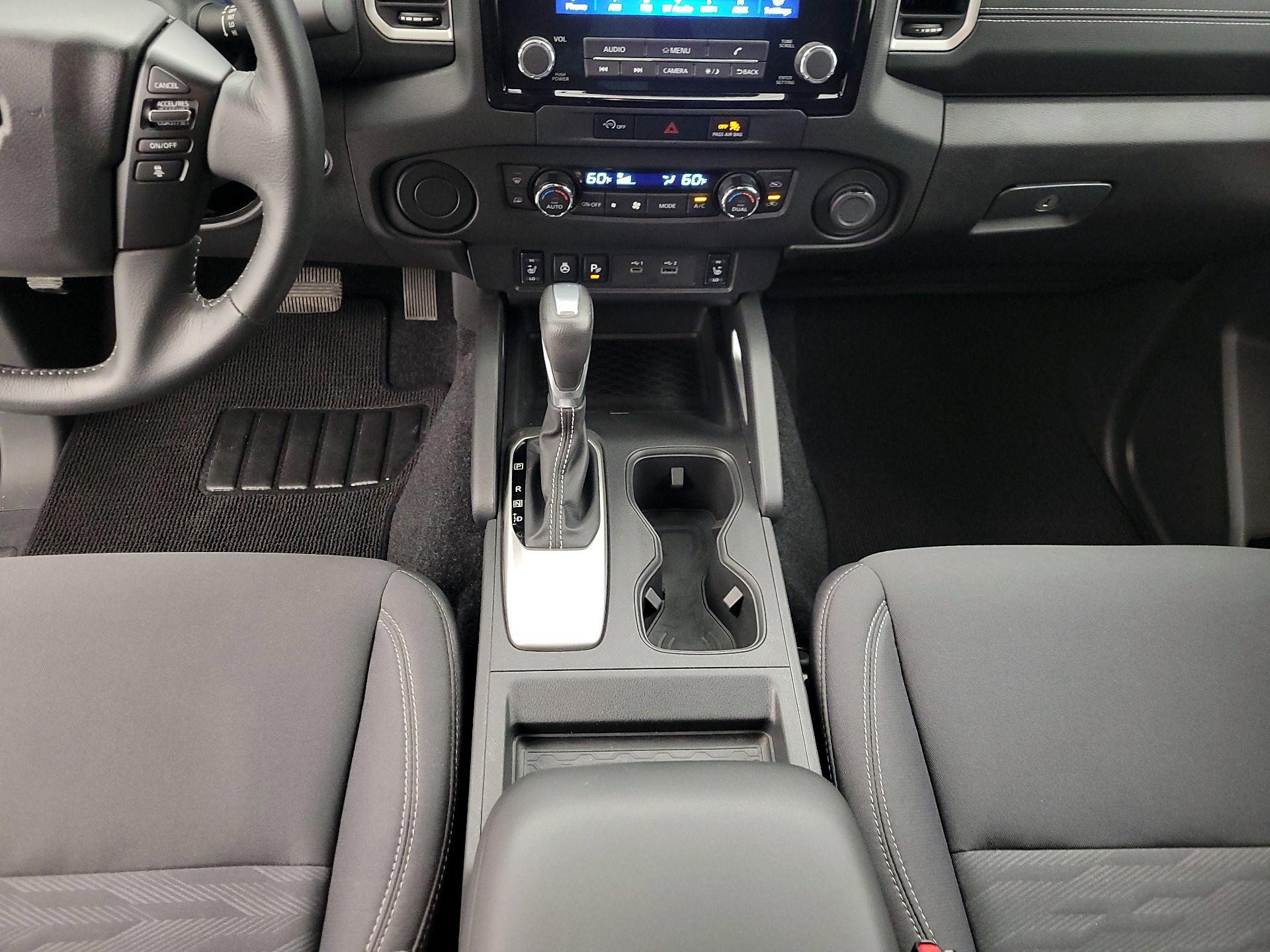 Thumbnail: 2024 Nissan Frontier - 17