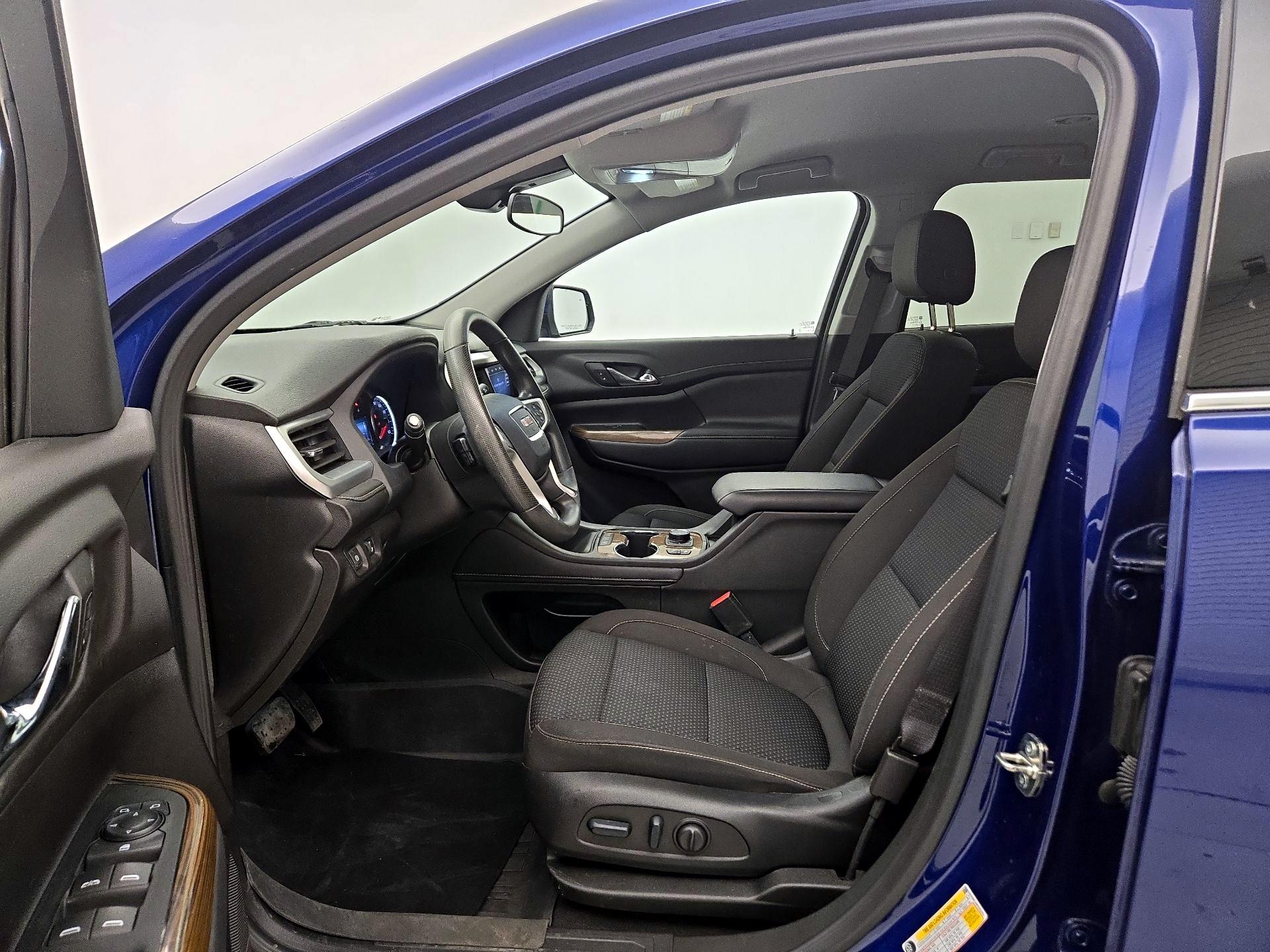 Thumbnail: 2023 GMC Acadia - 11