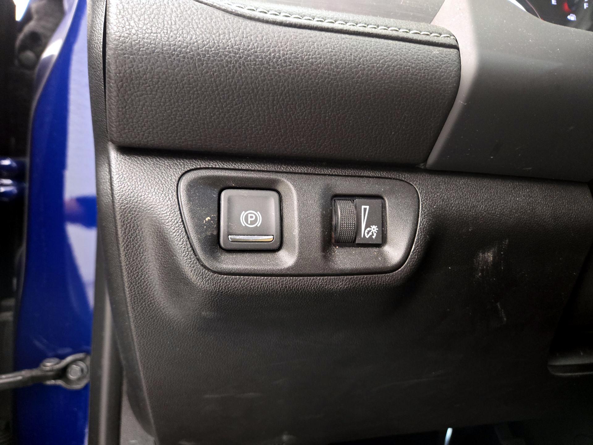 Thumbnail: 2023 GMC Acadia - 13