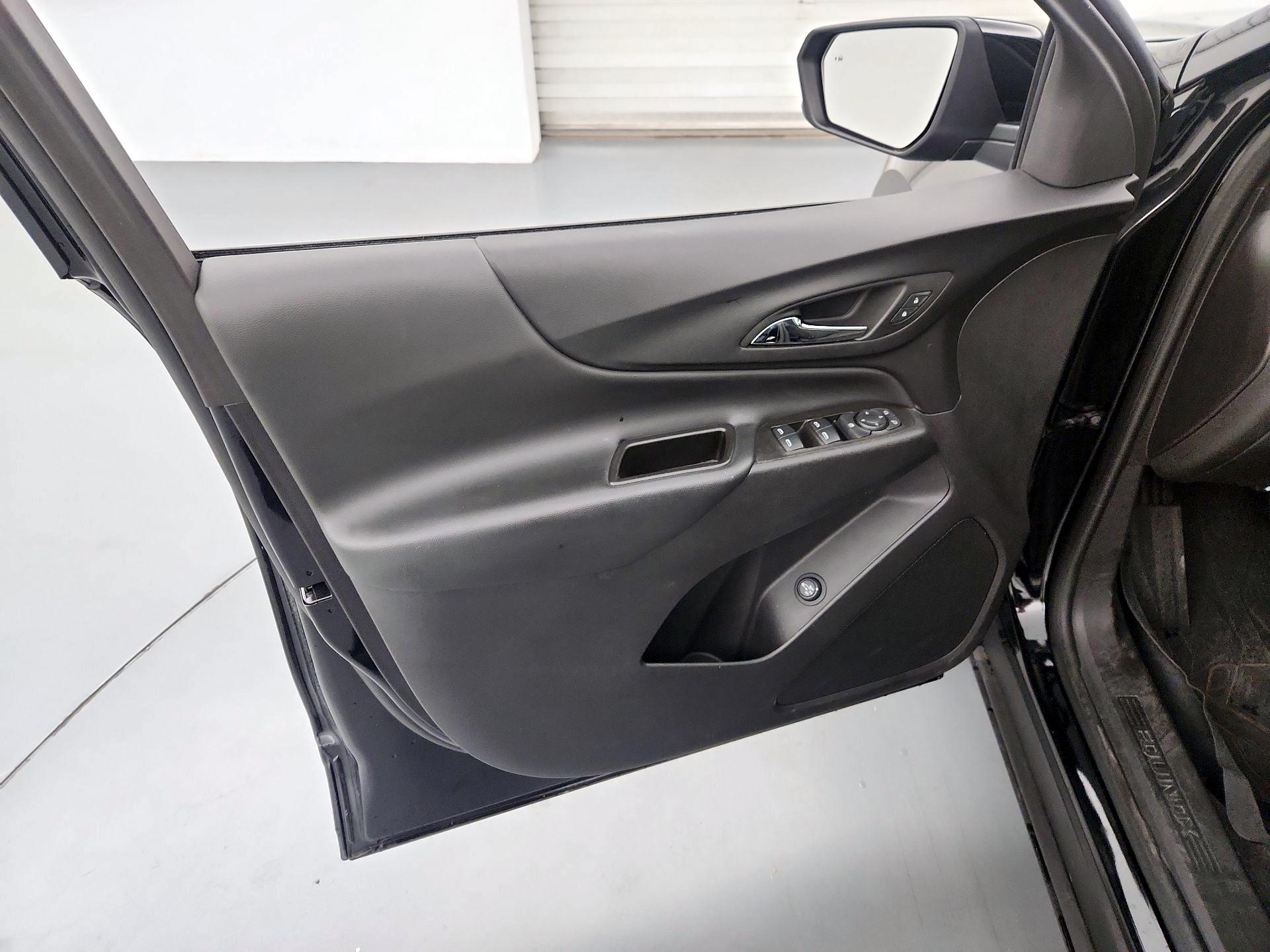 Thumbnail: 2024 Chevrolet Equinox - 12