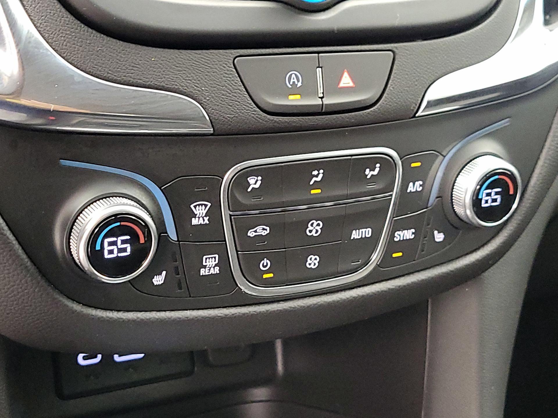 Thumbnail: 2024 Chevrolet Equinox - 16