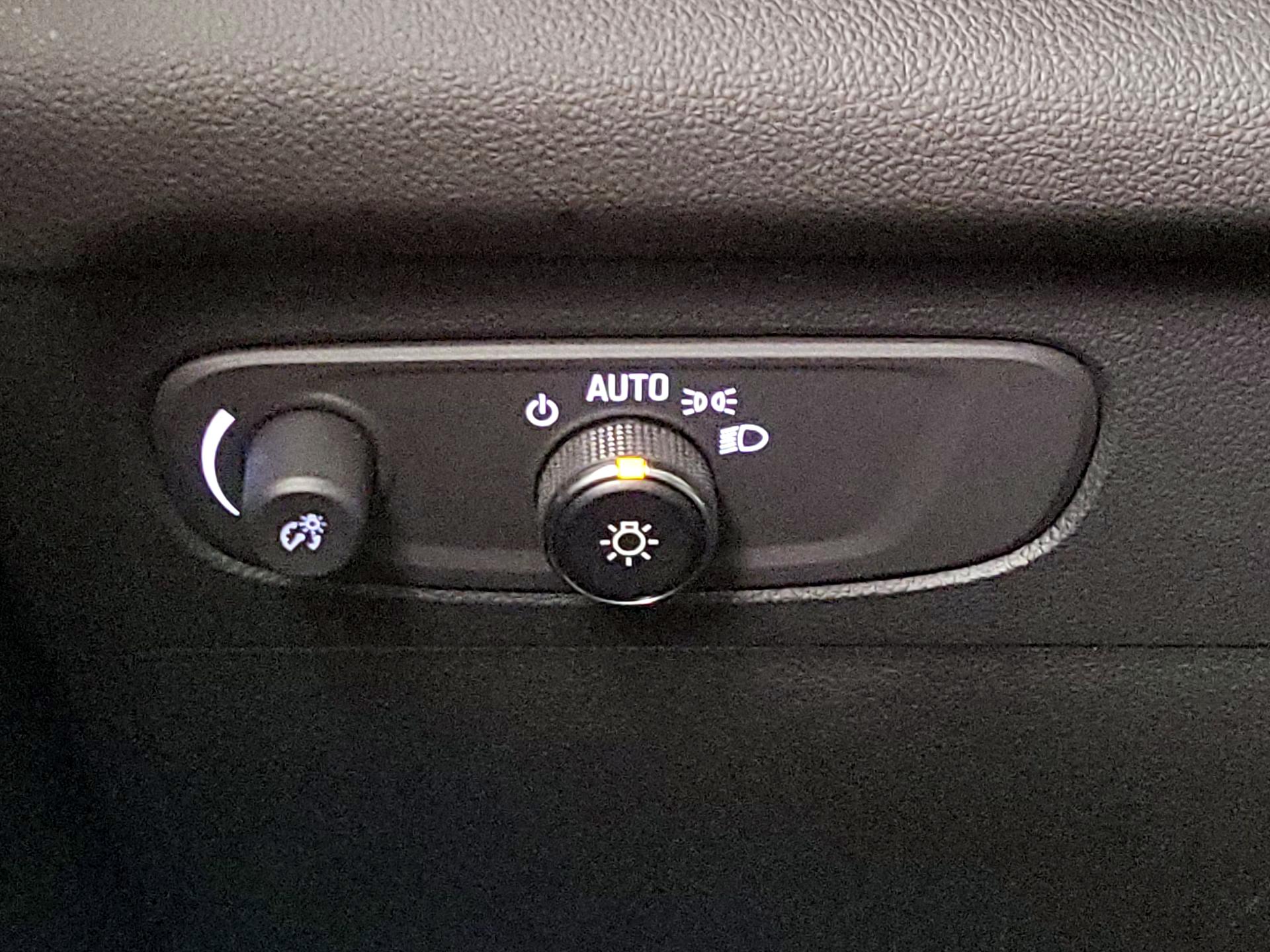 Thumbnail: 2022 Buick Envision - 13