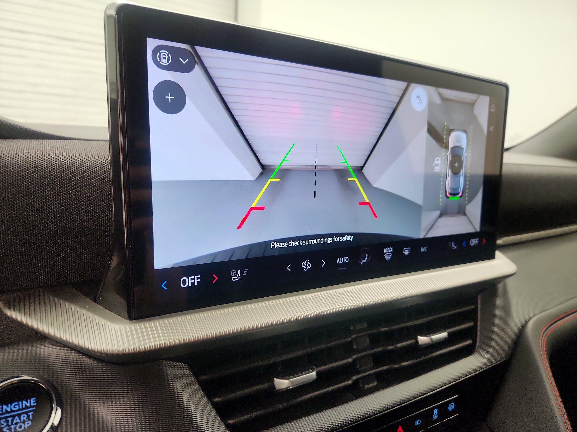 Thumbnail: 2025 Ford Explorer - 15