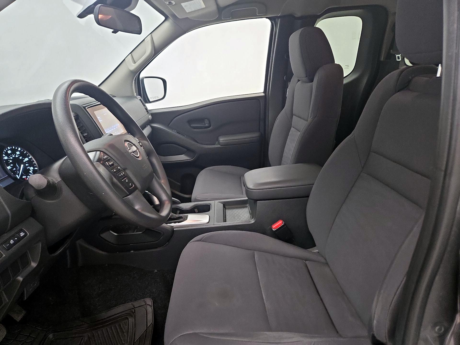 Thumbnail: 2022 Nissan Frontier - 11