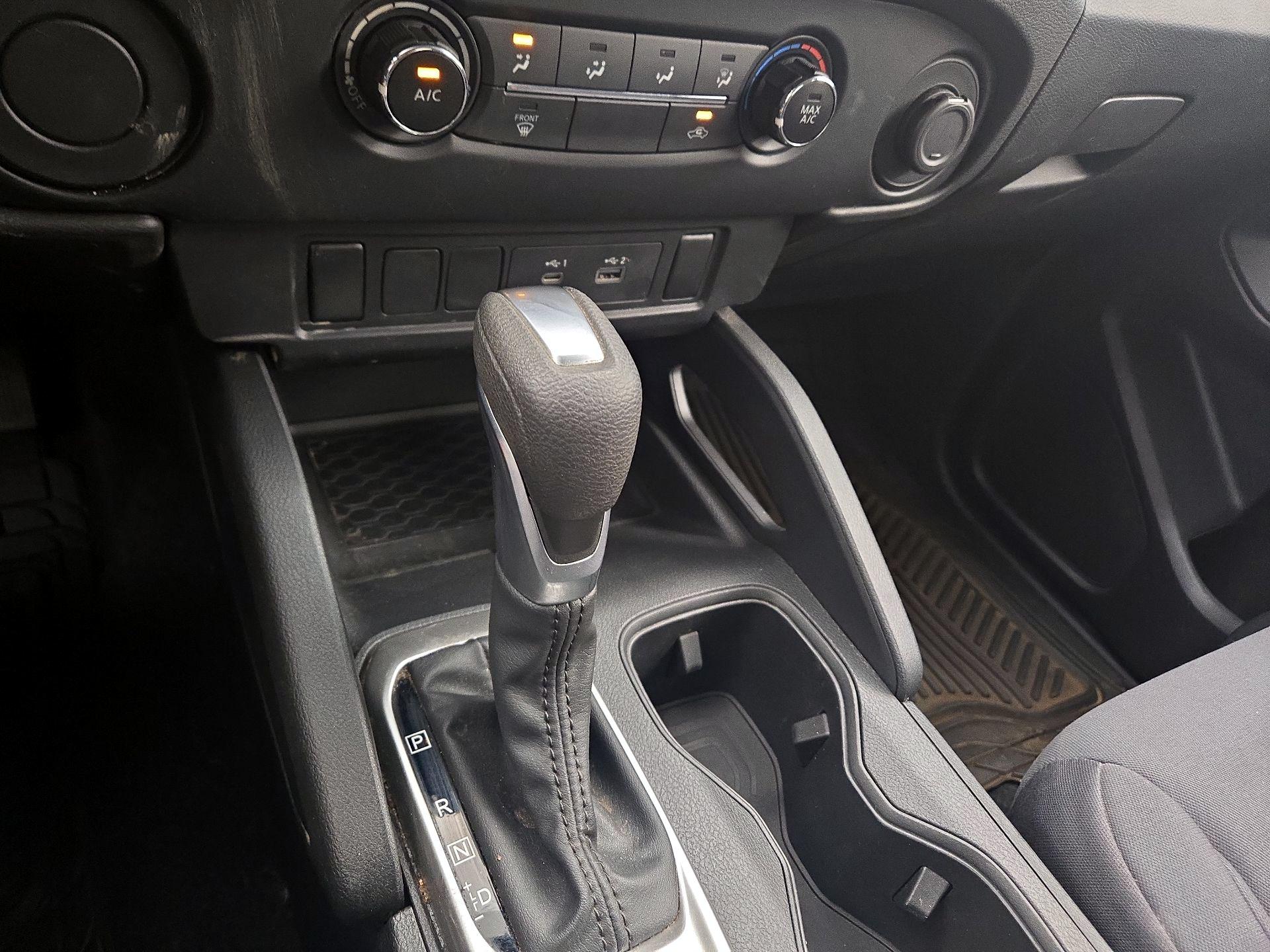 Thumbnail: 2022 Nissan Frontier - 17