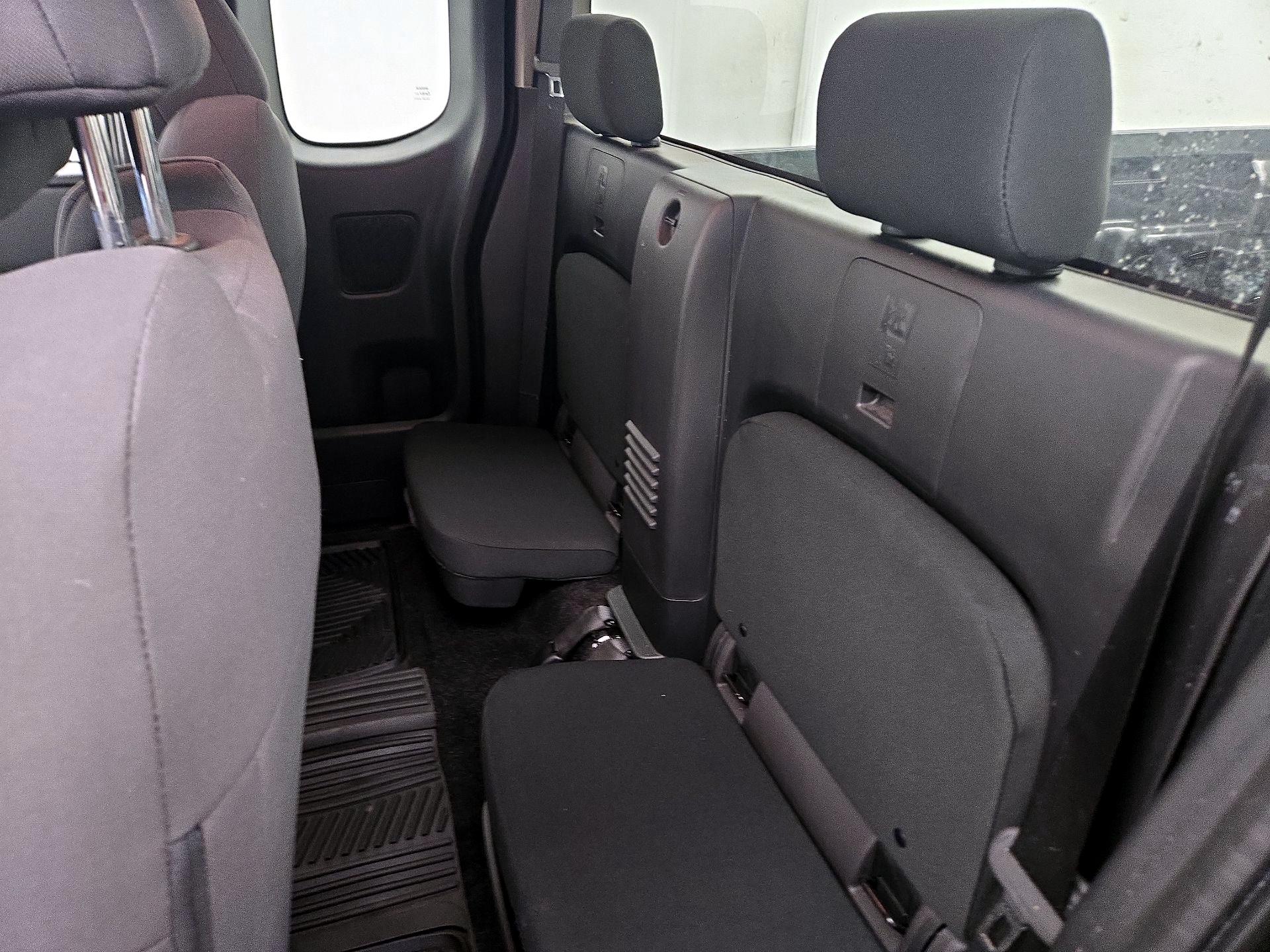 Thumbnail: 2022 Nissan Frontier - 19