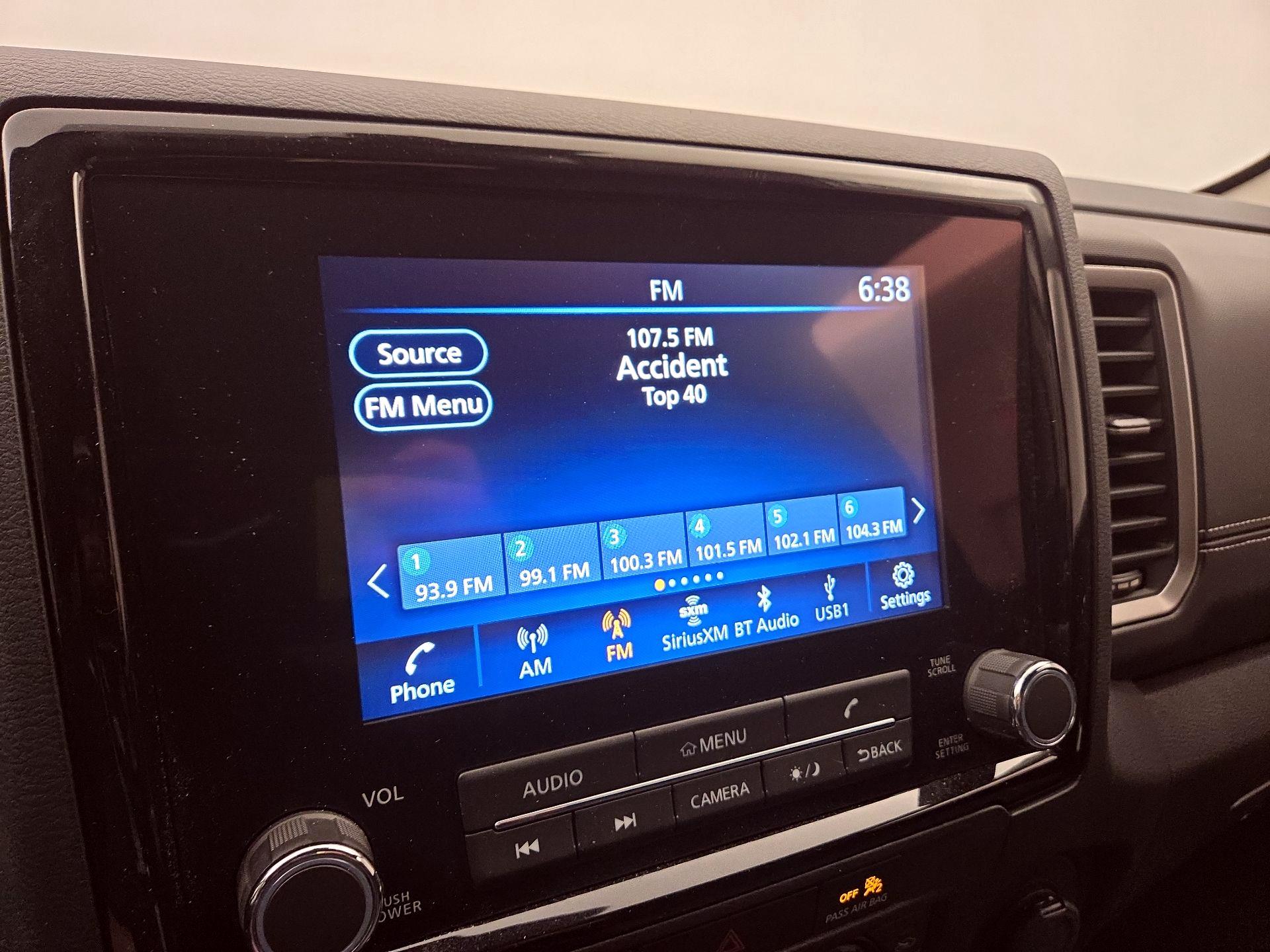 Thumbnail: 2024 Nissan Frontier - 15