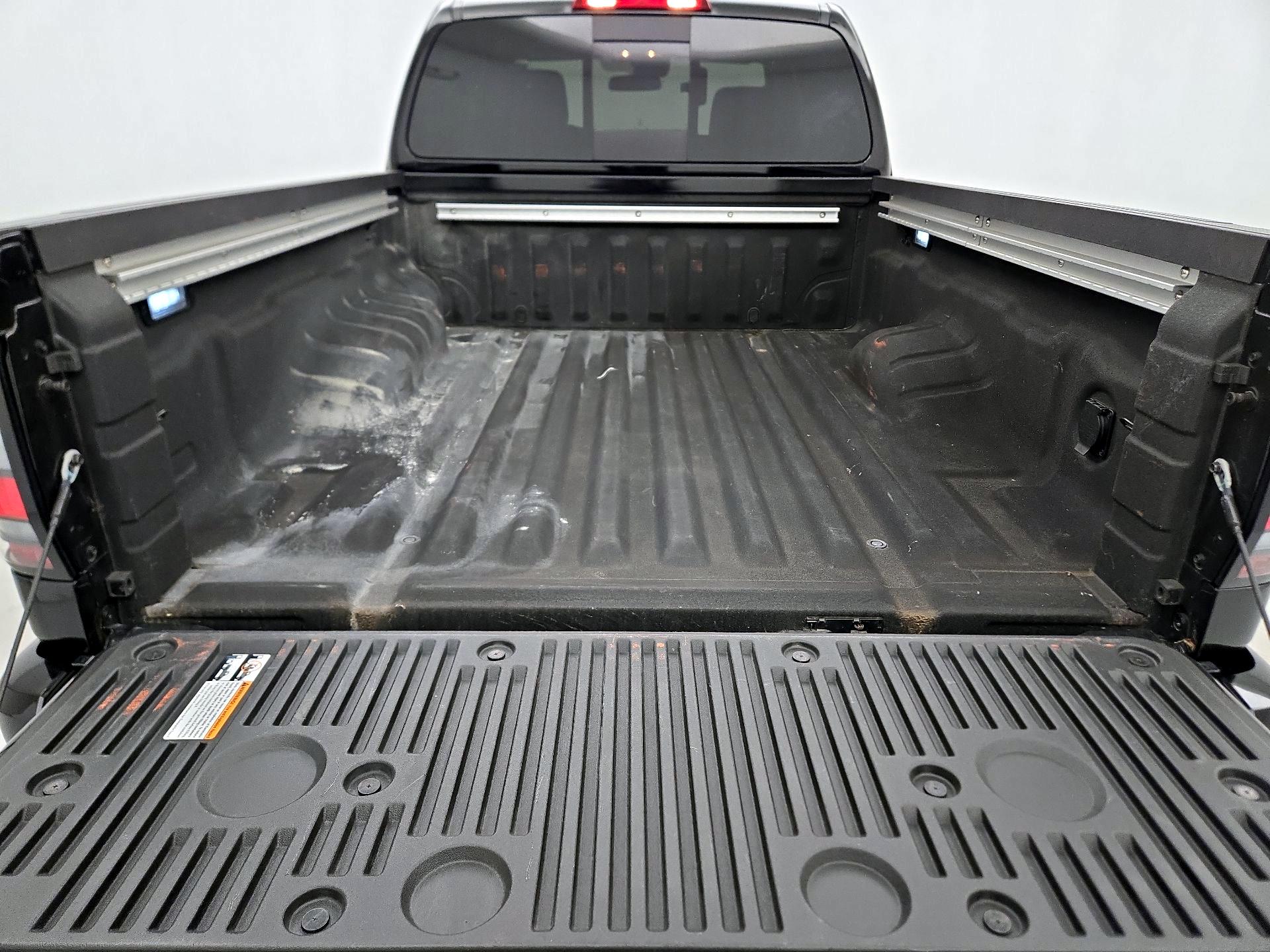 Thumbnail: 2024 Nissan Frontier - 20