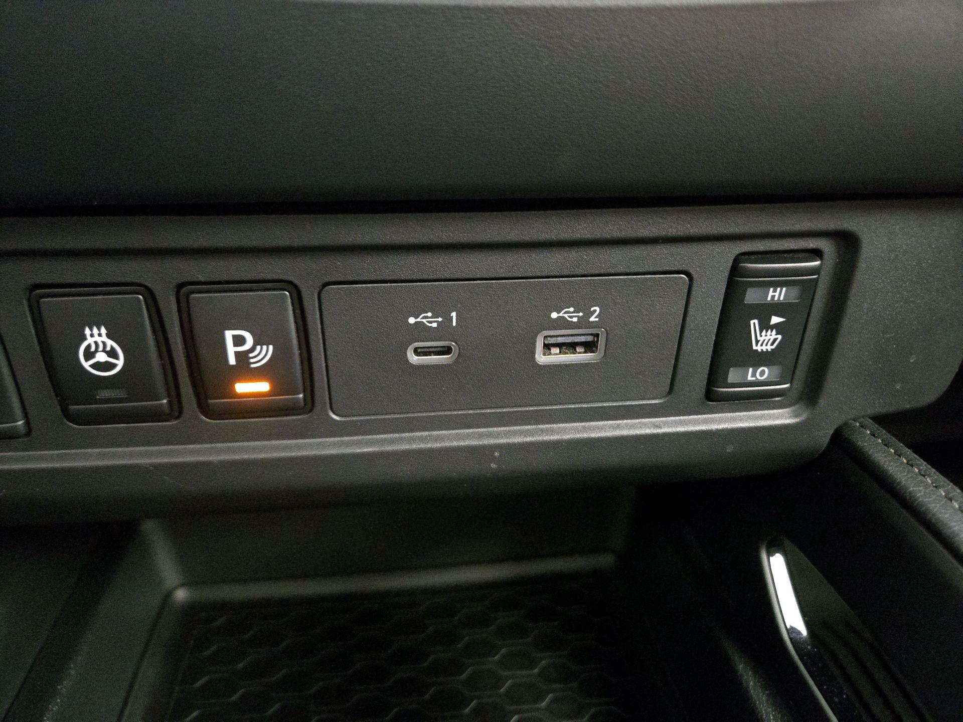 Thumbnail: 2022 Nissan Frontier - 19