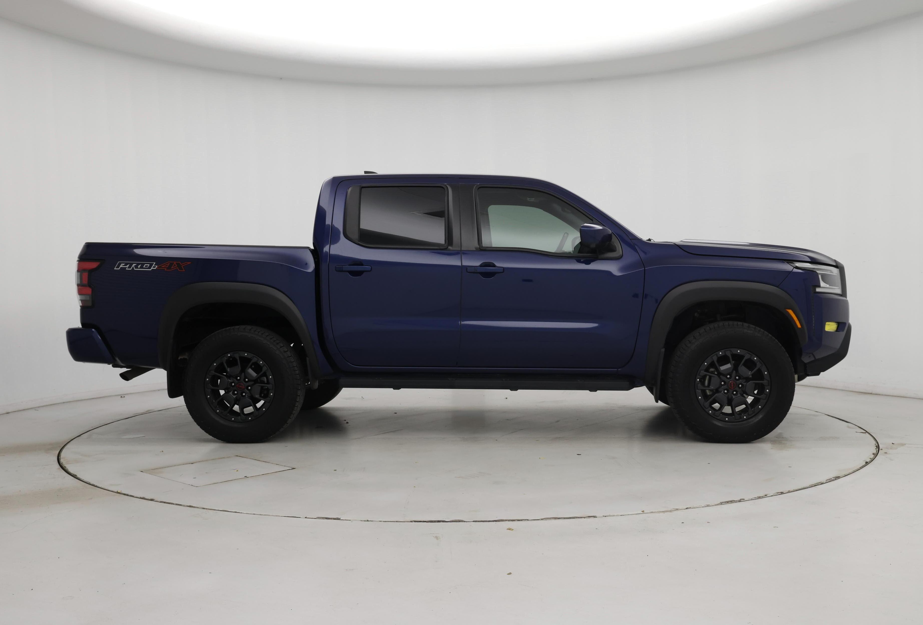 Thumbnail: 2022 Nissan Frontier - 7