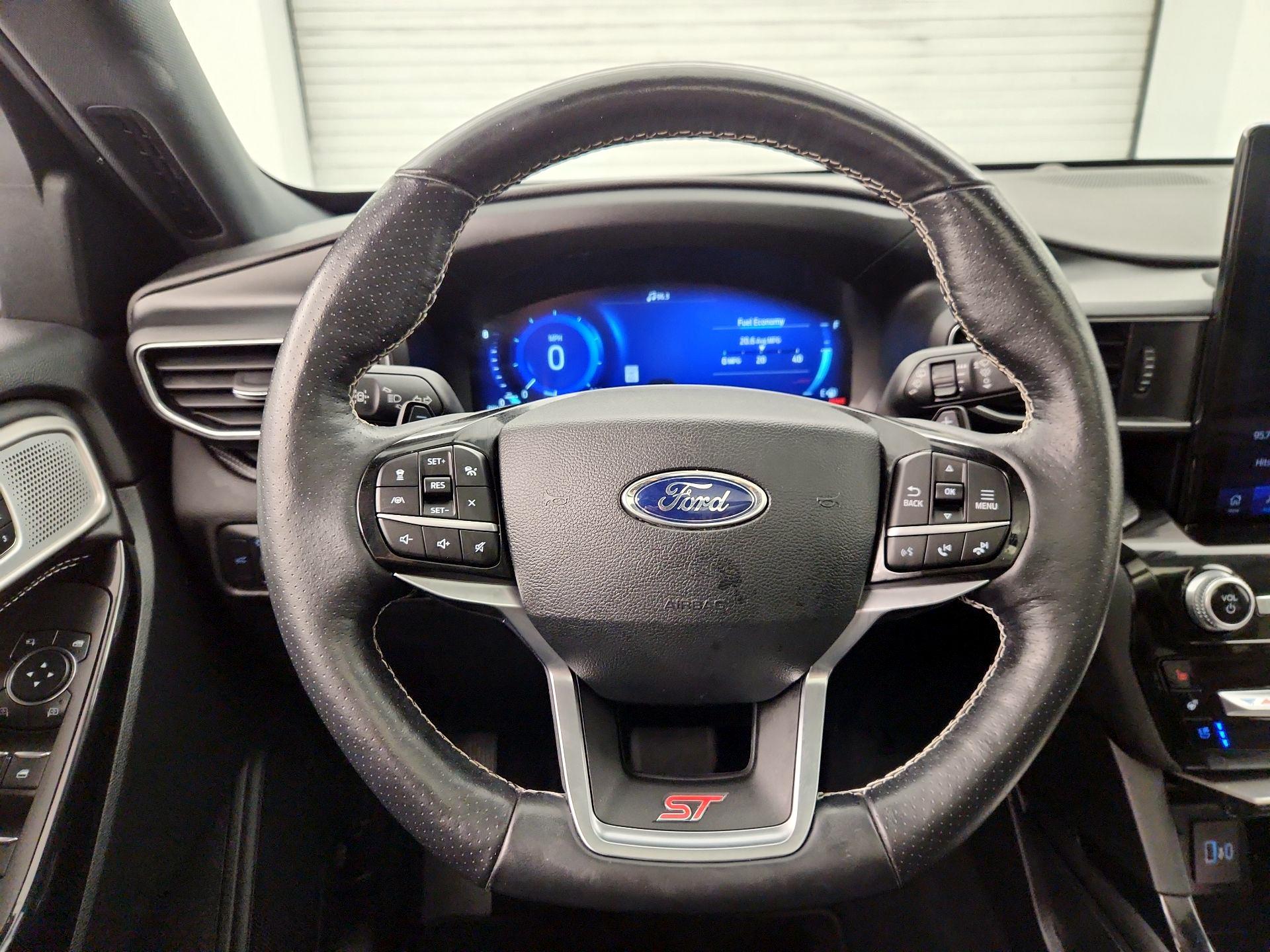 Thumbnail: 2022 Ford Explorer - 10