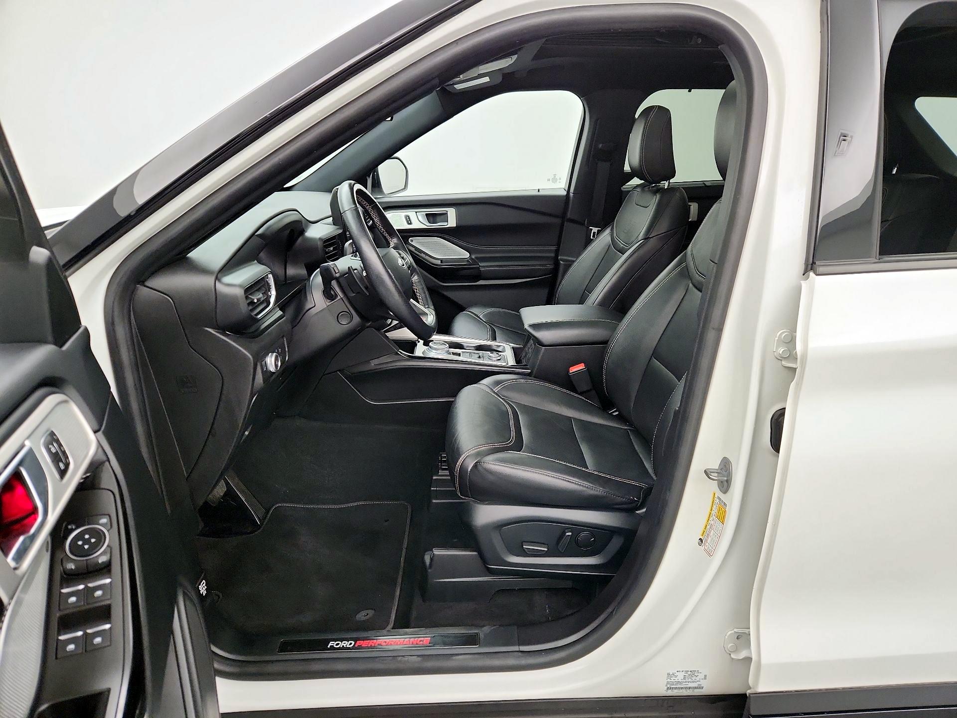 Thumbnail: 2022 Ford Explorer - 11