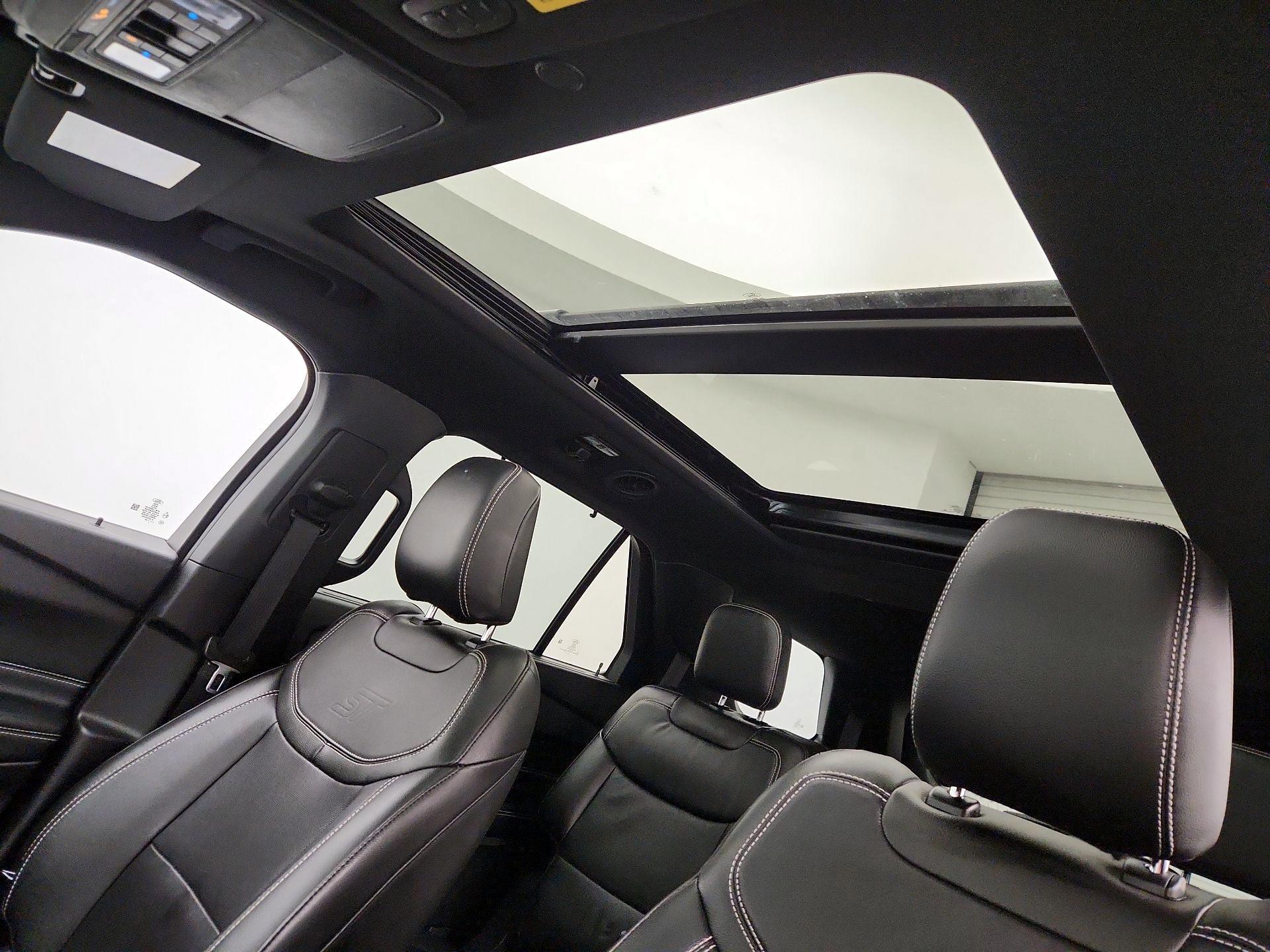 Thumbnail: 2022 Ford Explorer - 19