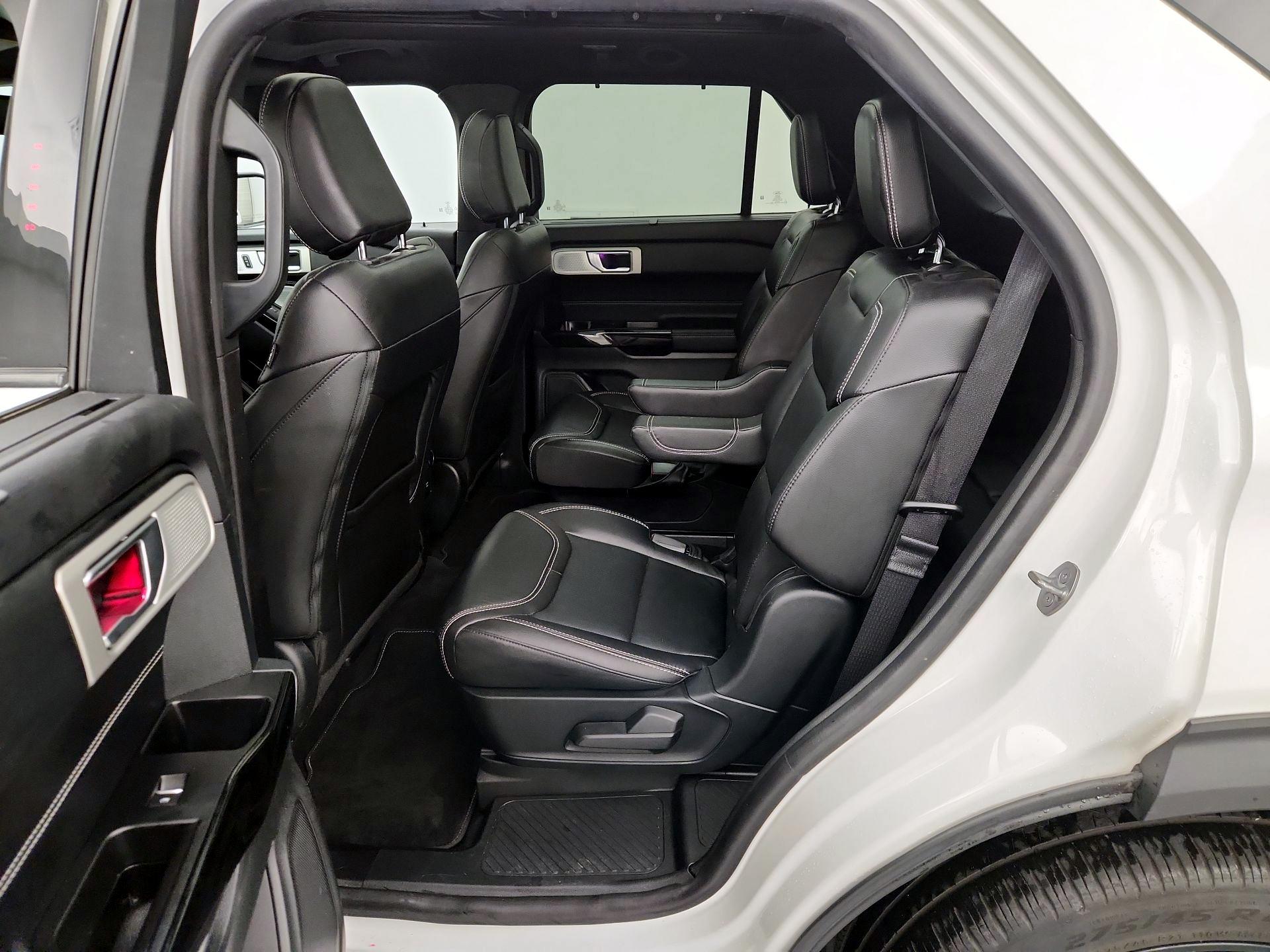 Thumbnail: 2022 Ford Explorer - 20