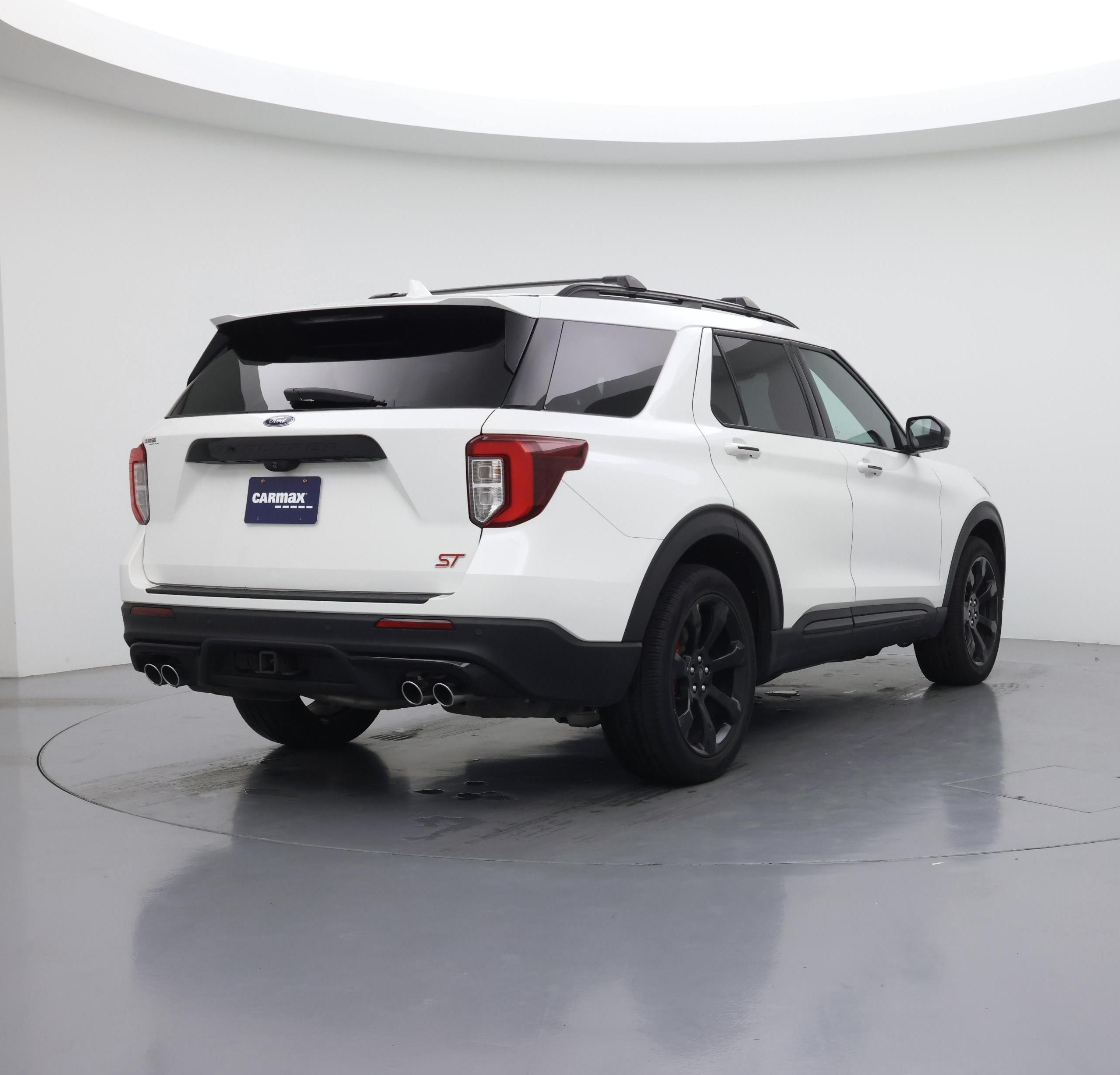 Thumbnail: 2022 Ford Explorer - 8