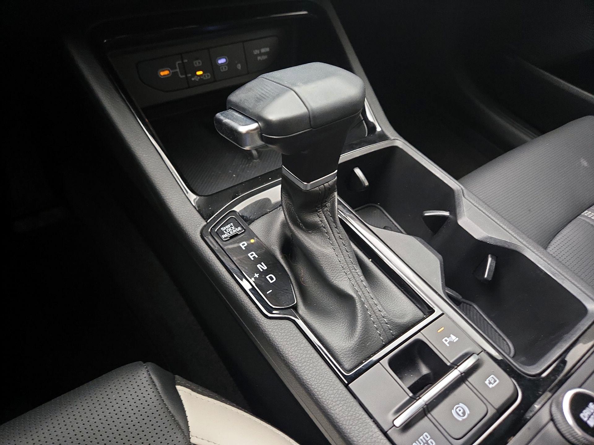 Thumbnail: 2025 Kia K5 - 18