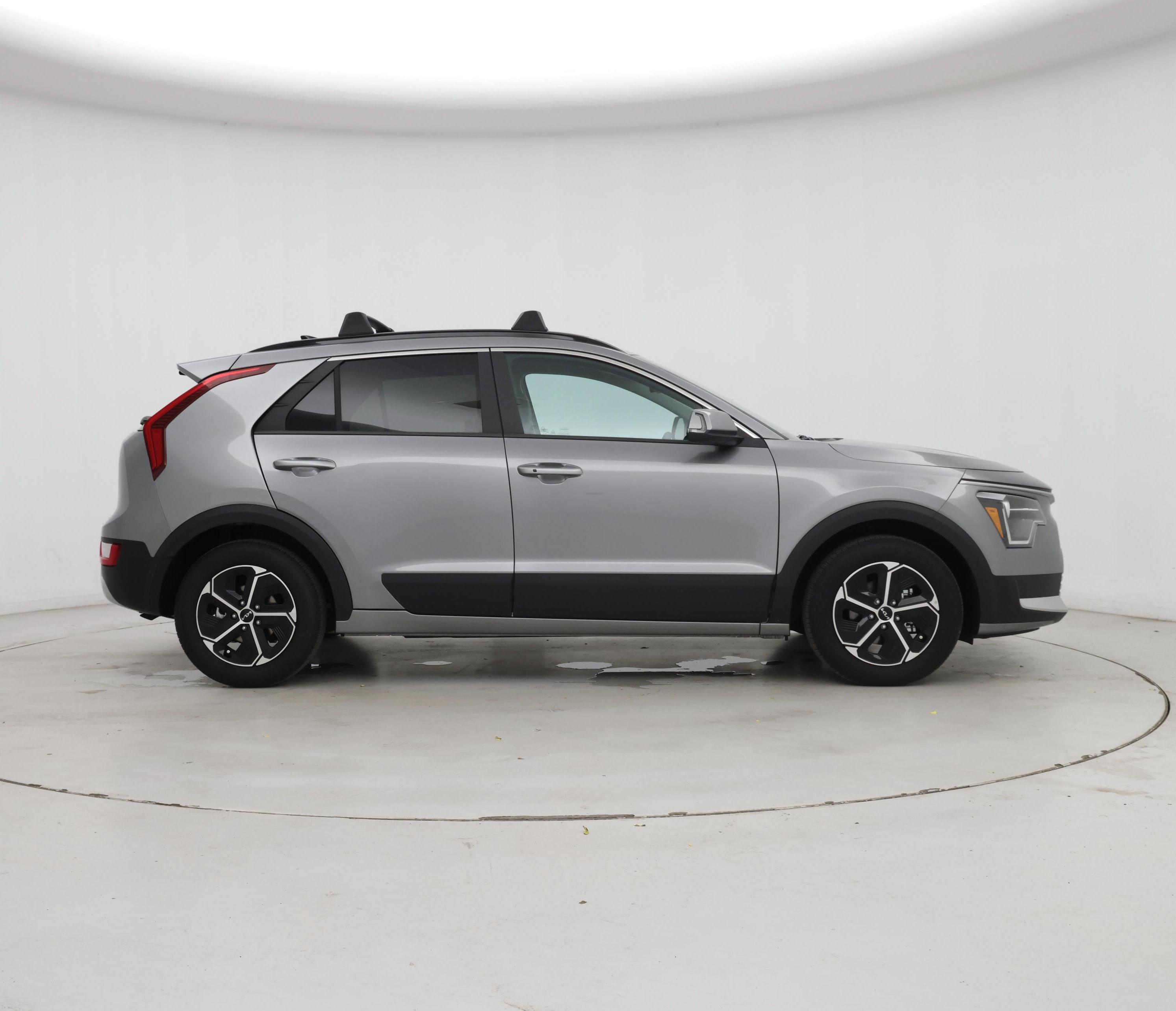 Thumbnail: 2025 Kia Niro - 7