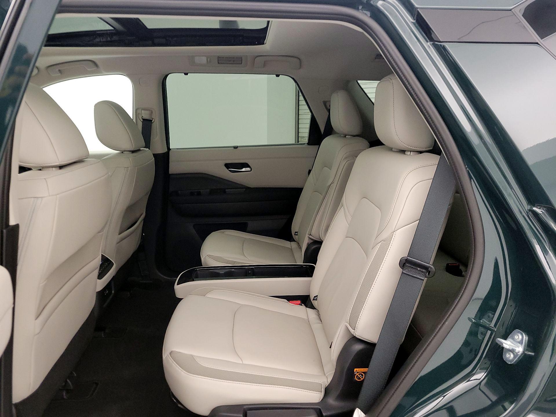 Thumbnail: 2025 Nissan Pathfinder - 20