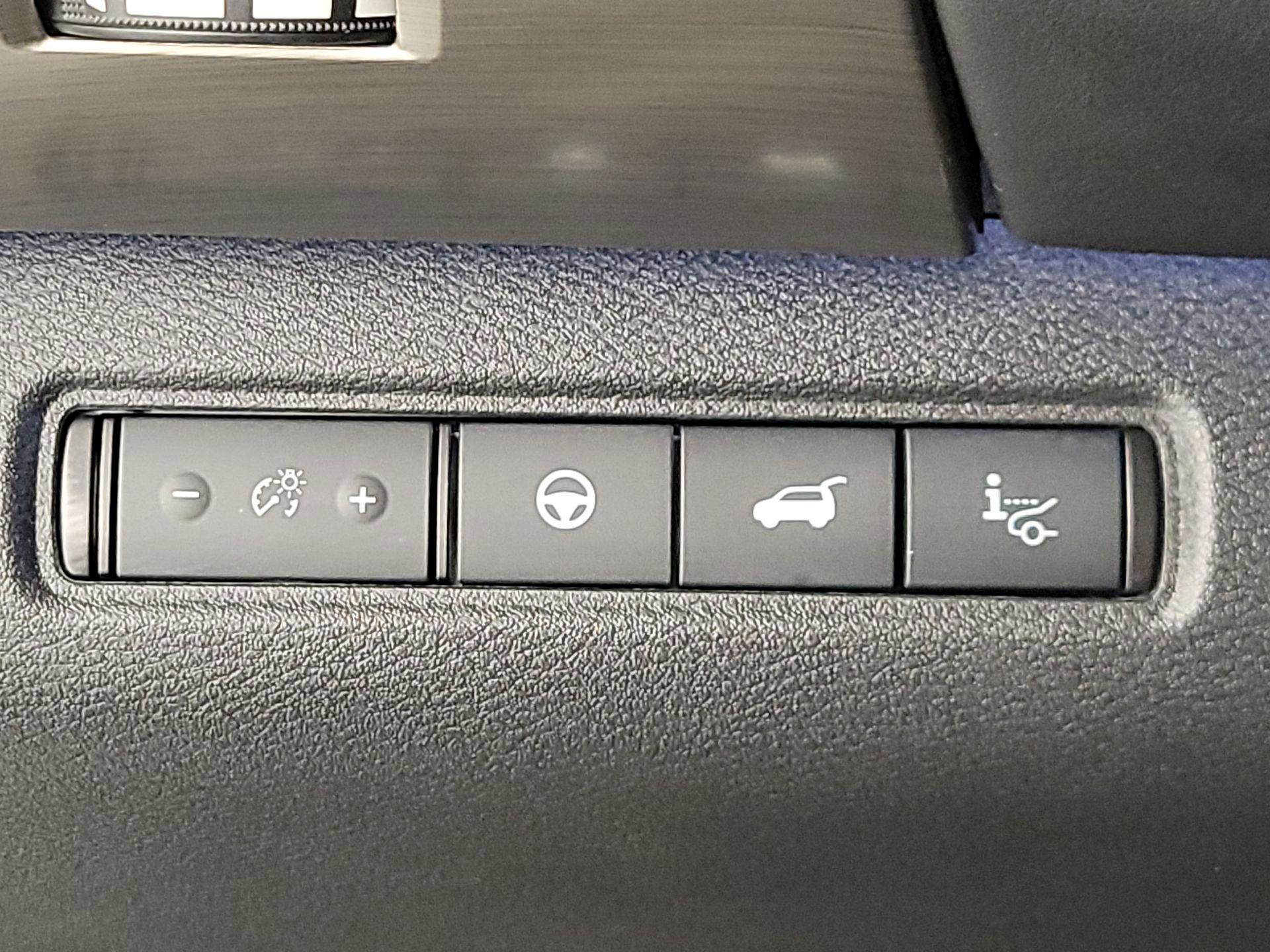 Thumbnail: 2024 Nissan Pathfinder - 13