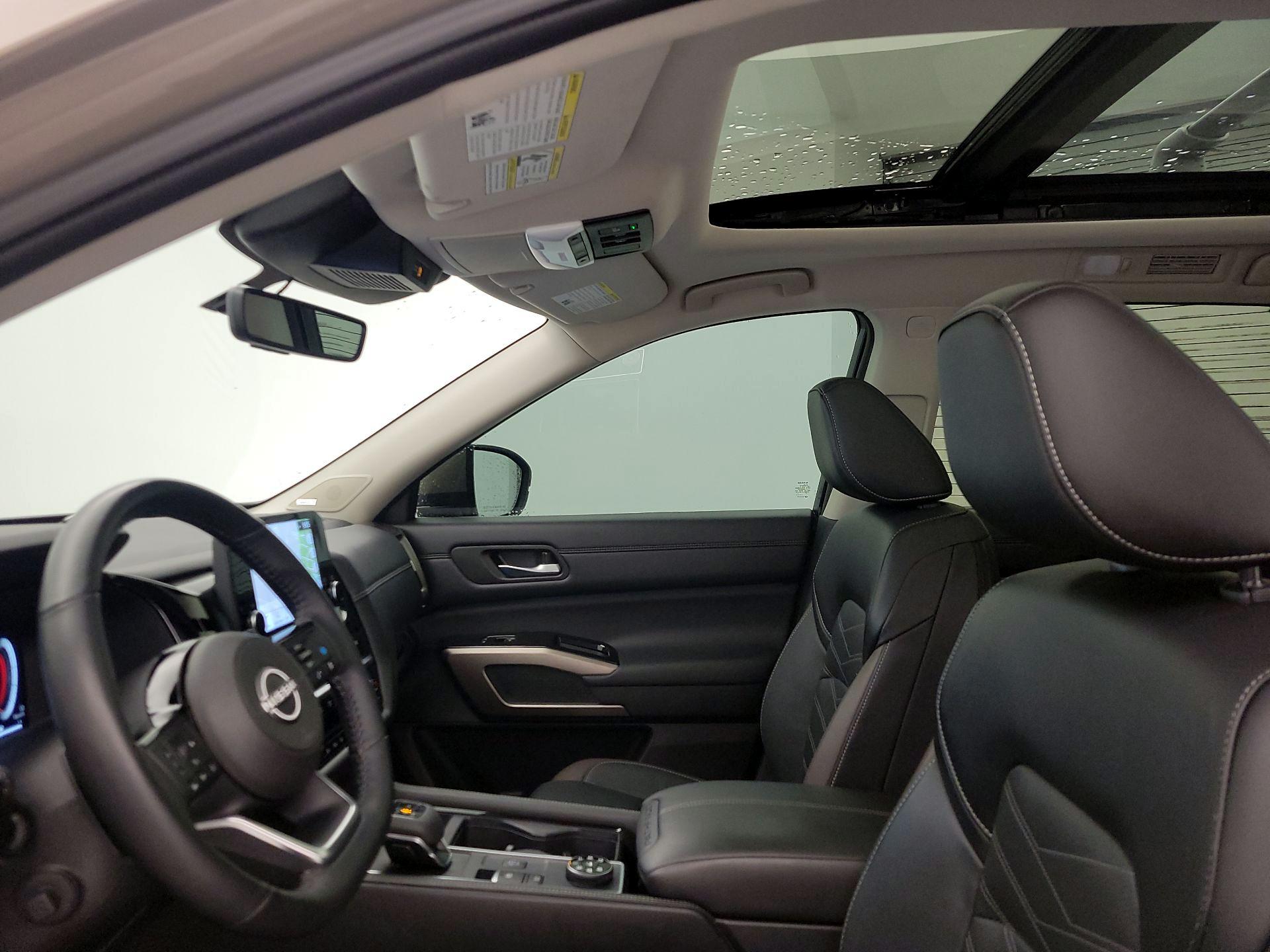 Thumbnail: 2024 Nissan Pathfinder - 20