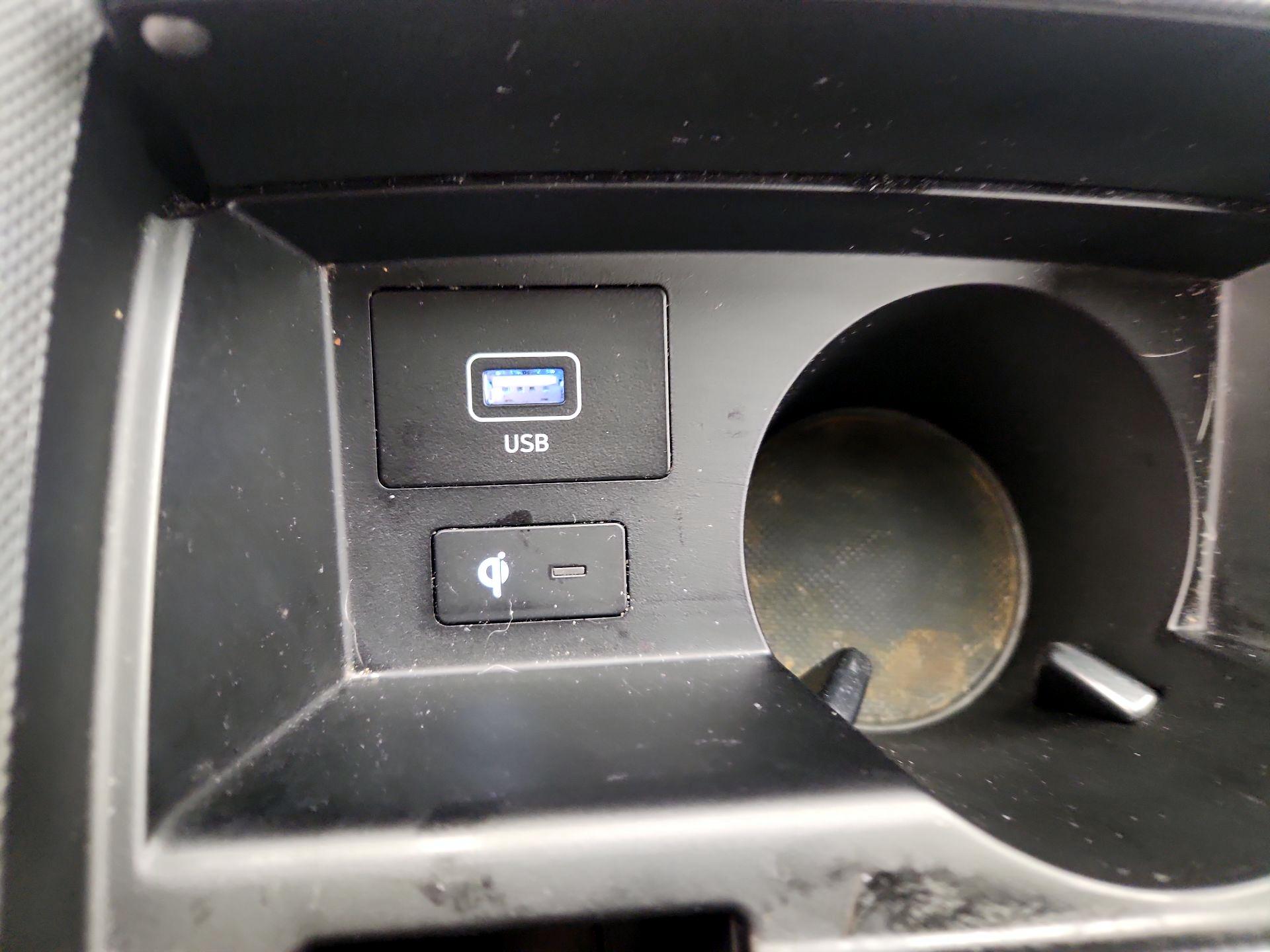 Thumbnail: 2023 Hyundai Santa Fe - 19