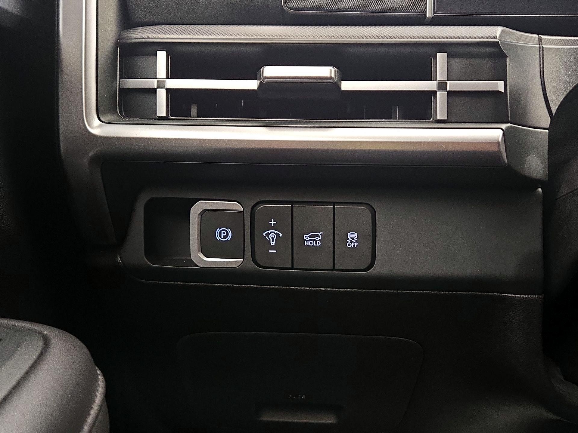 Thumbnail: 2024 Hyundai Santa Fe - 13