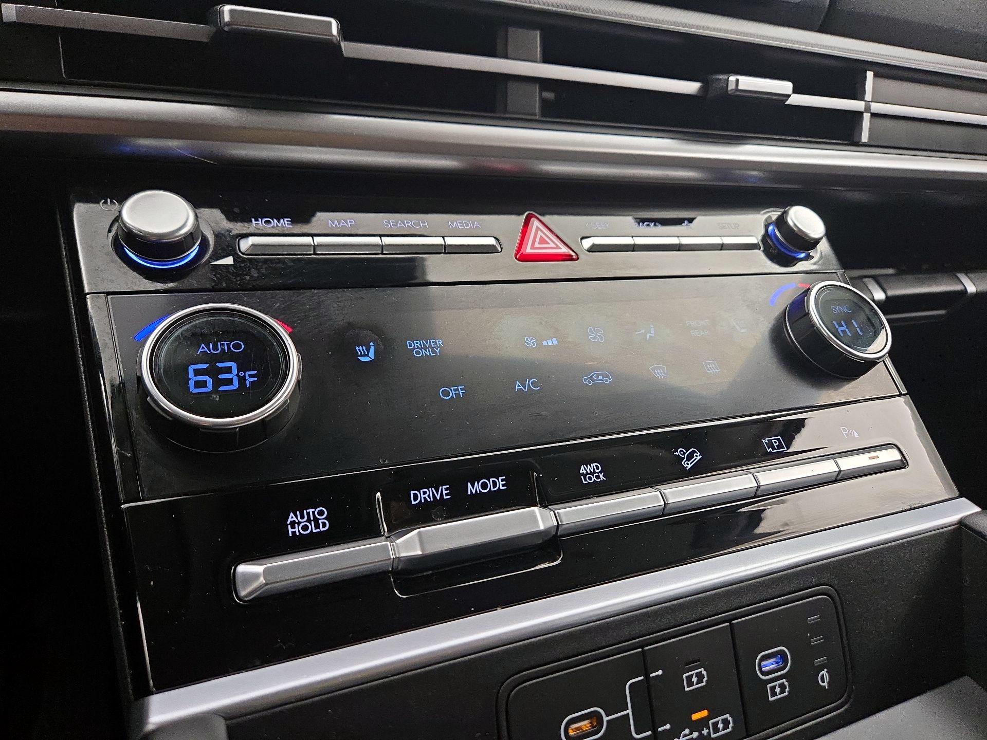 Thumbnail: 2024 Hyundai Santa Fe - 16