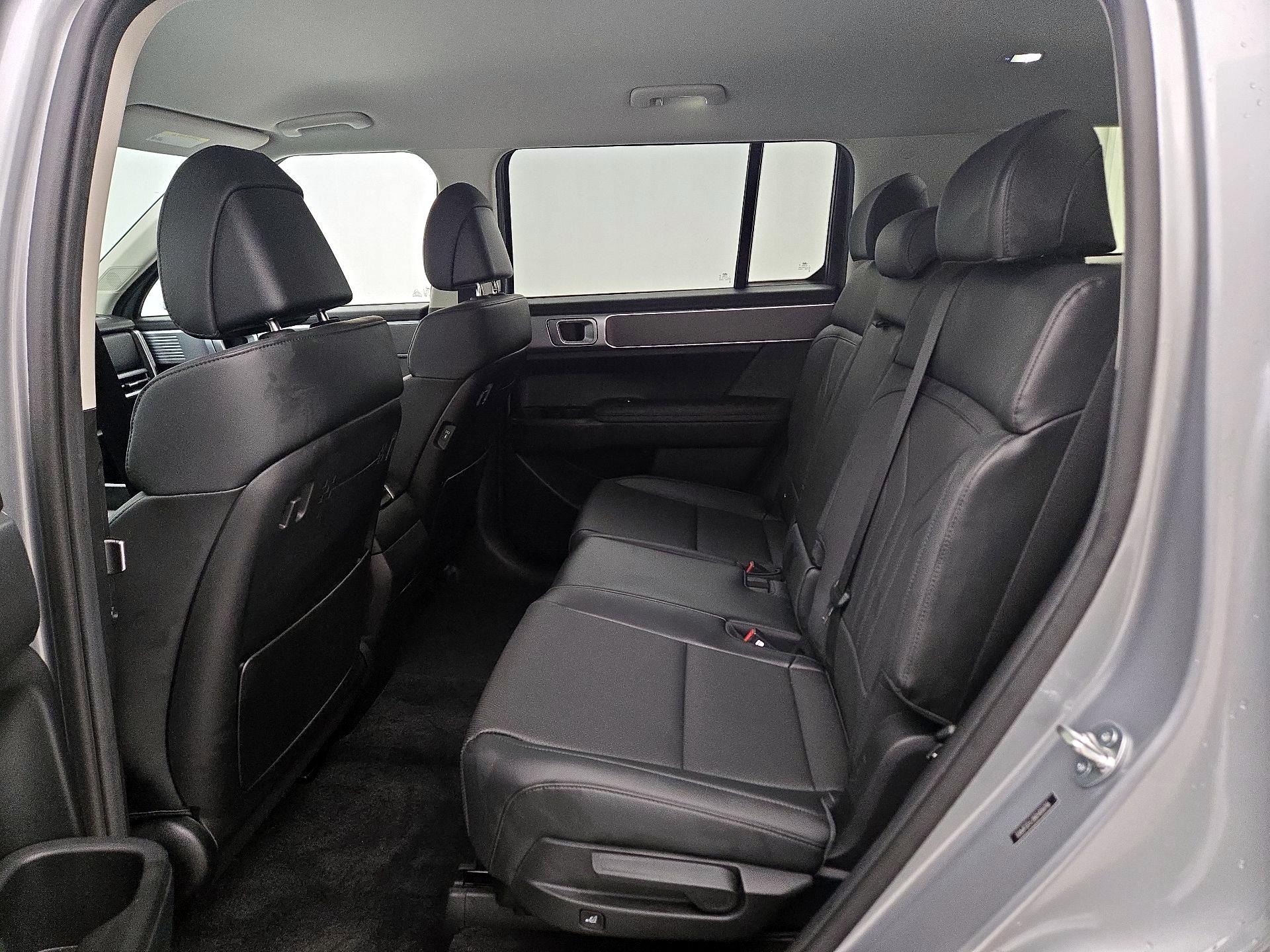 Thumbnail: 2024 Hyundai Santa Fe - 19