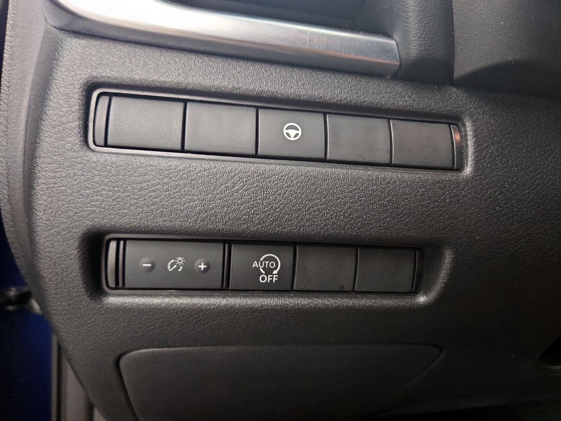 Thumbnail: 2023 Nissan Rogue - 13