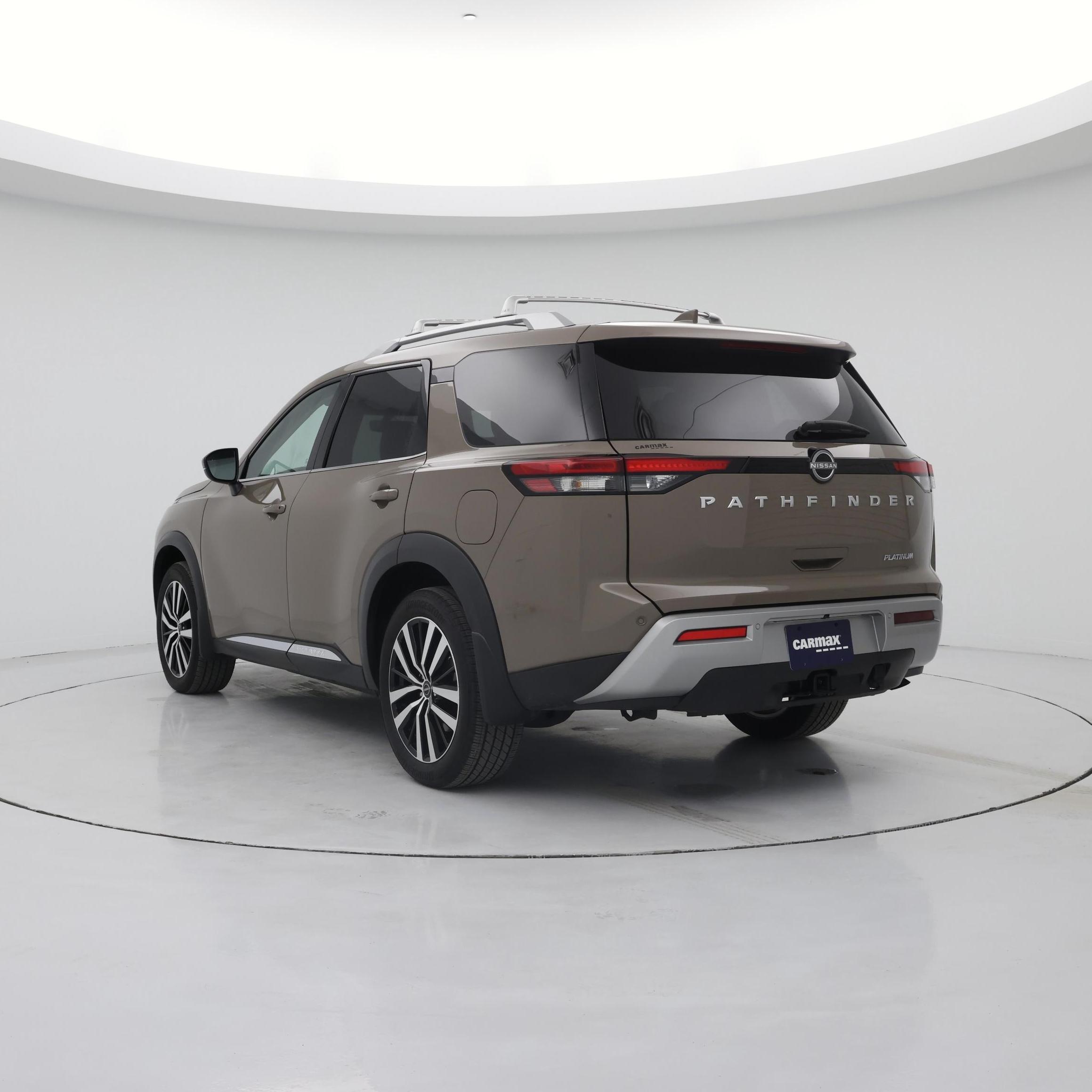 Thumbnail: 2024 Nissan Pathfinder - 2