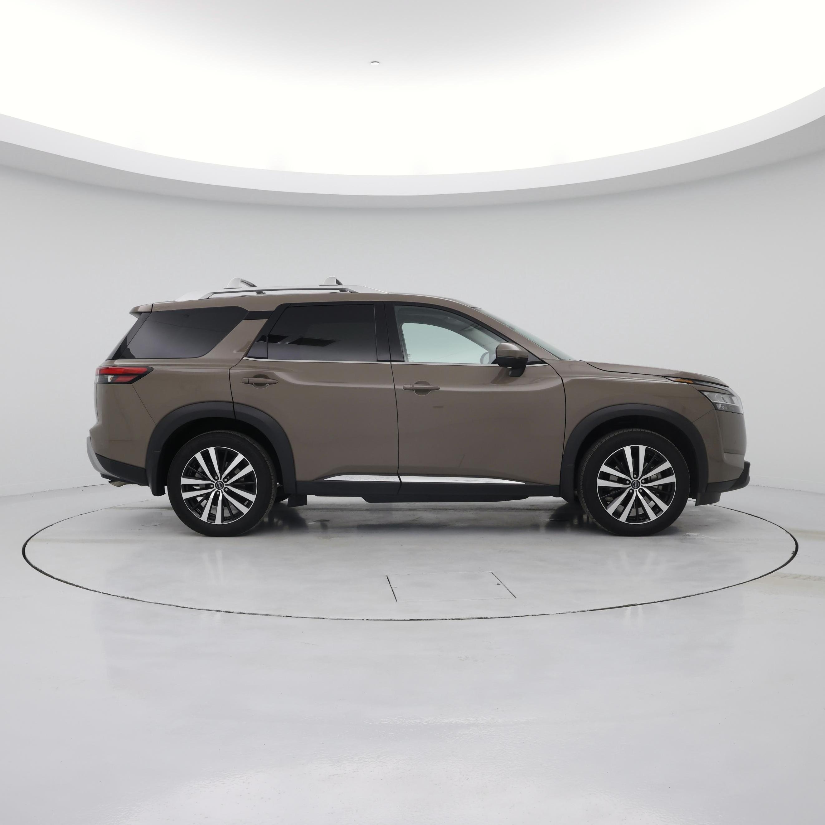 Thumbnail: 2024 Nissan Pathfinder - 7