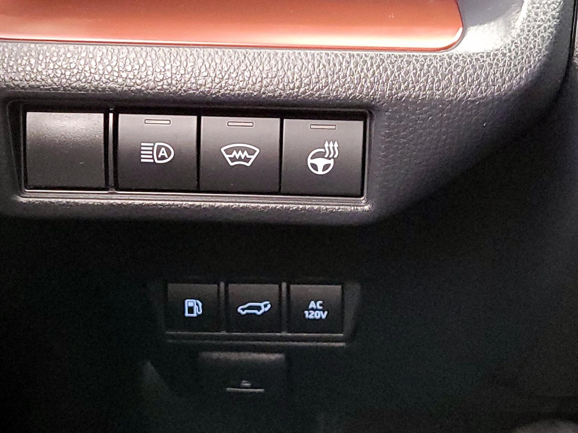 Thumbnail: 2024 Toyota Prius Prime - 13