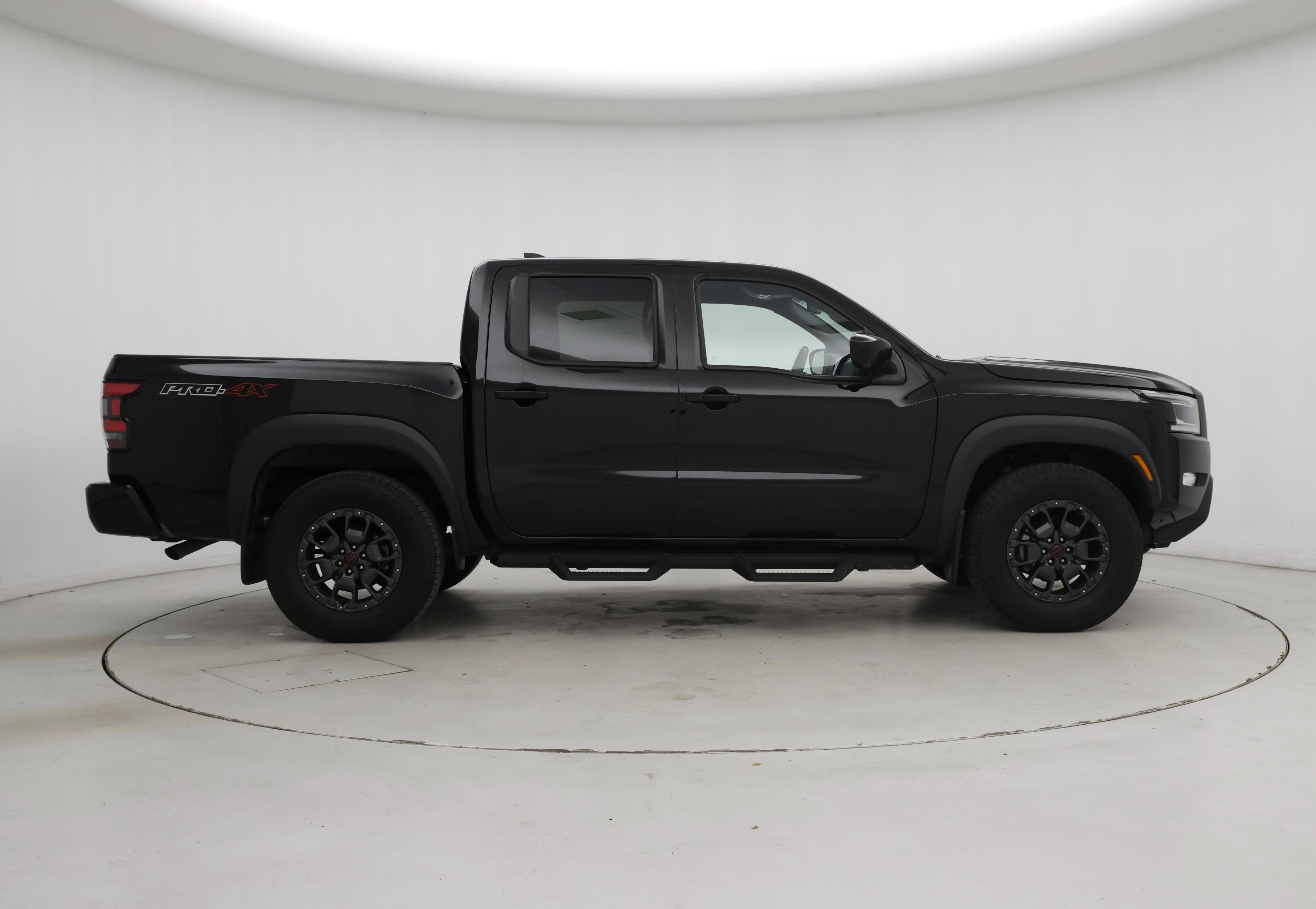 Thumbnail: 2023 Nissan Frontier - 7