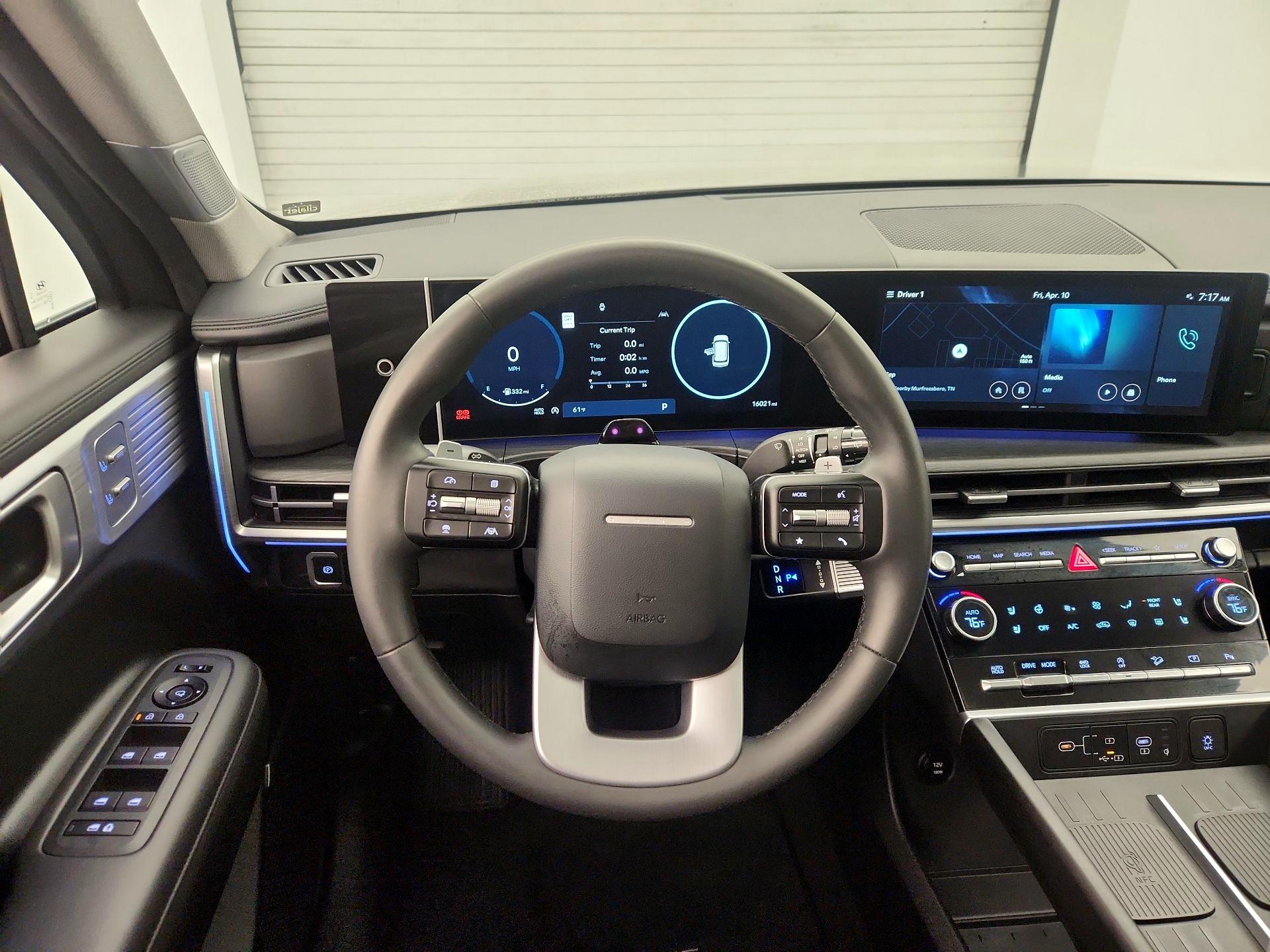 Thumbnail: 2024 Hyundai Santa Fe - 10