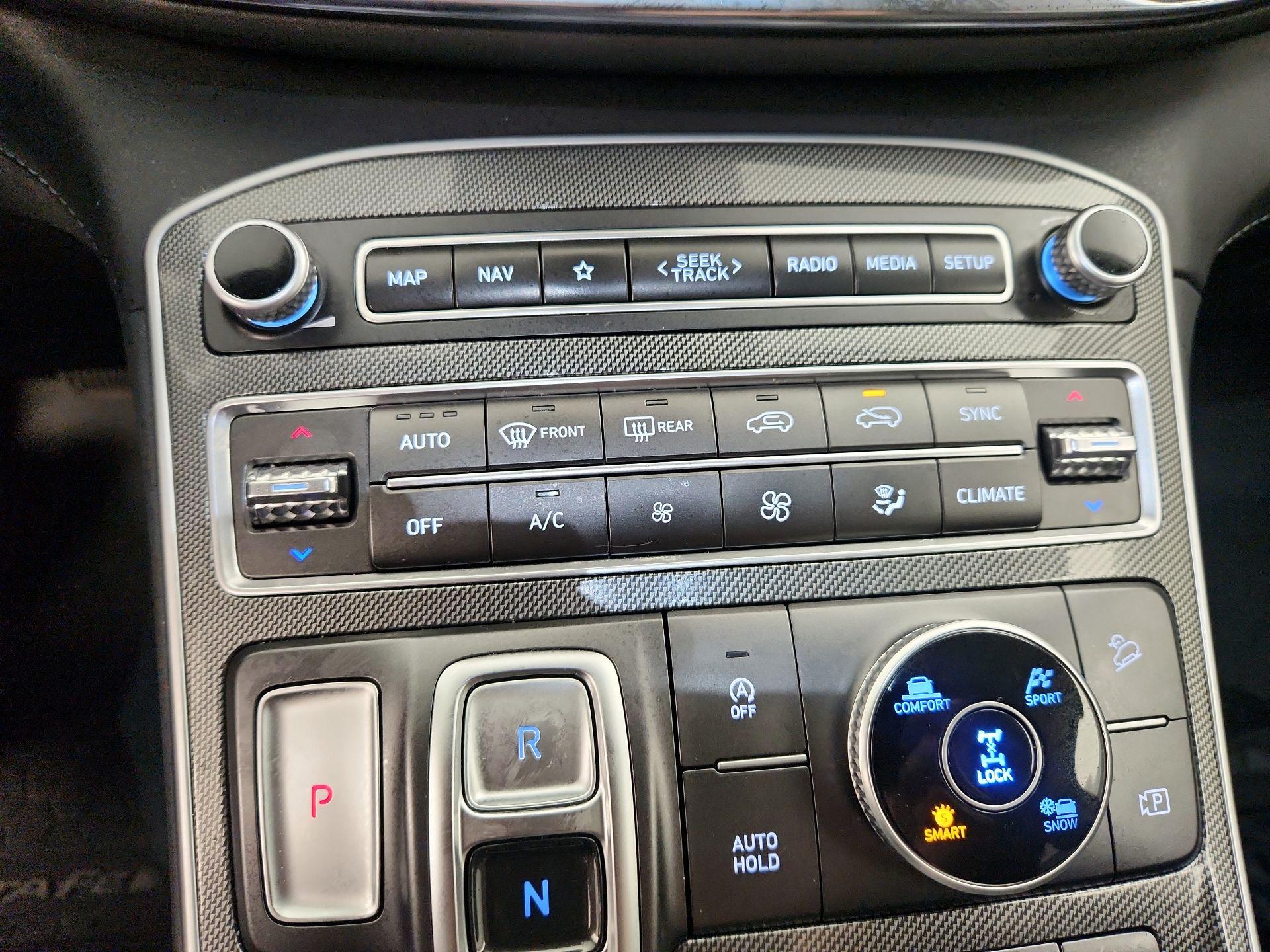 Thumbnail: 2023 Hyundai Santa Fe - 17