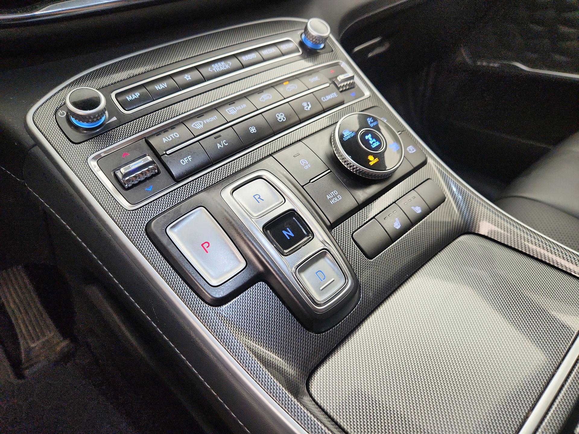 Thumbnail: 2023 Hyundai Santa Fe - 18