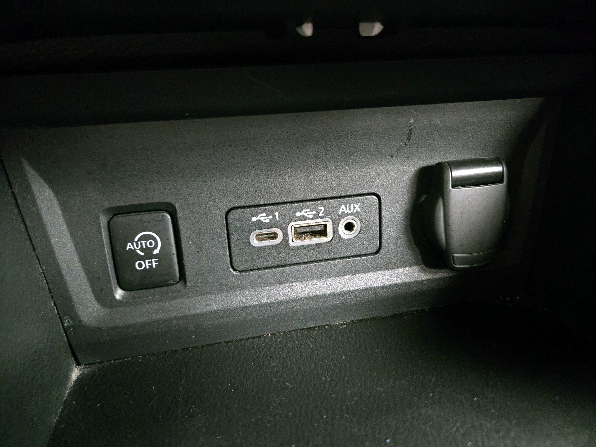 Thumbnail: 2024 Nissan Sentra - 18