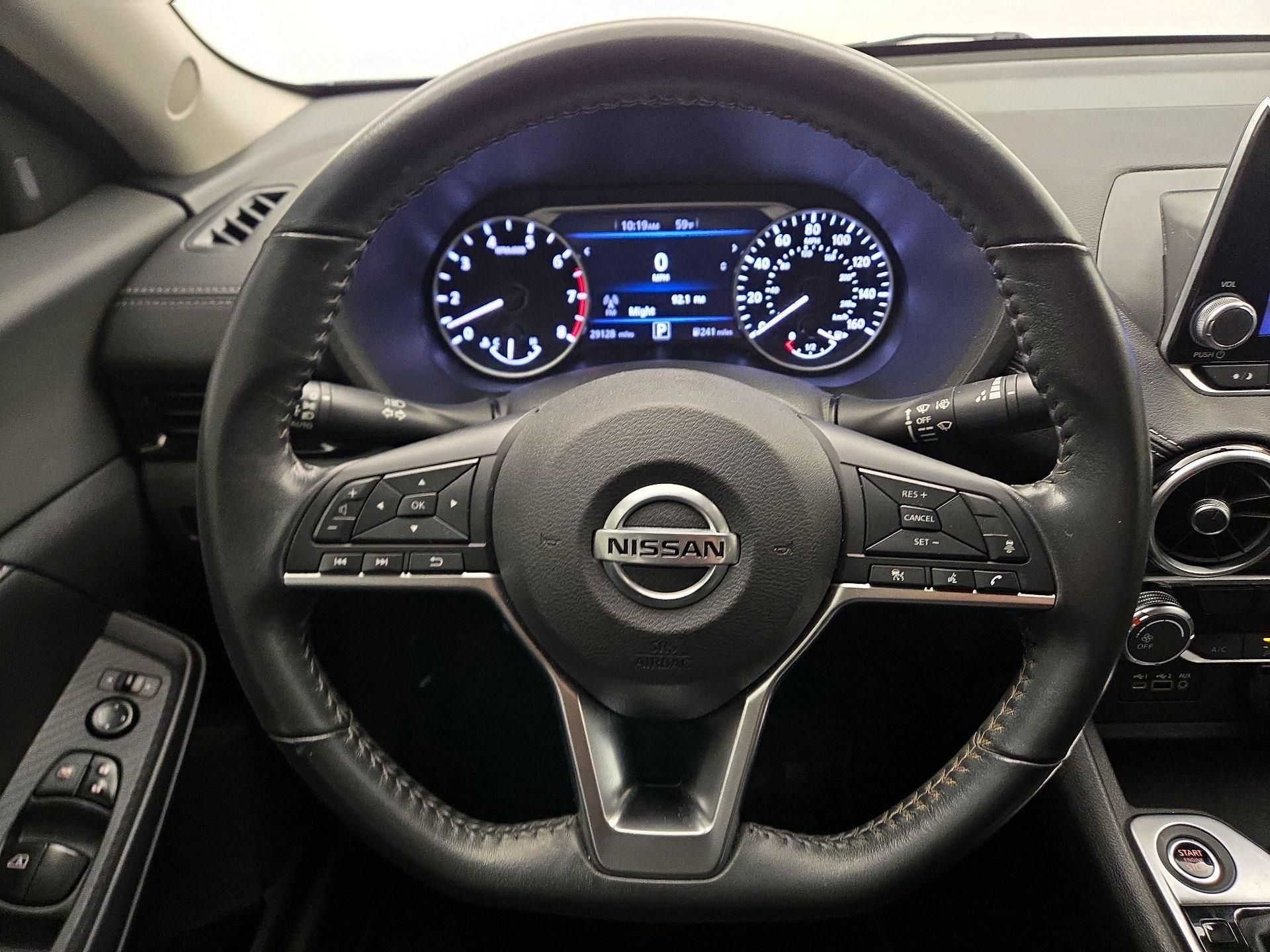 Thumbnail: 2022 Nissan Sentra - 10