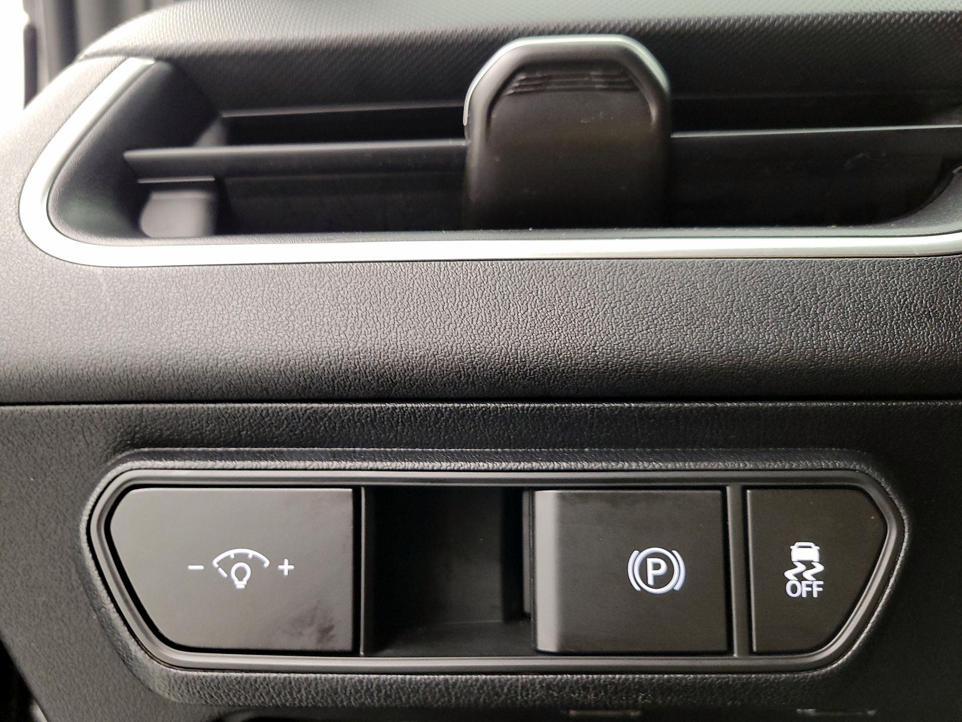 Thumbnail: 2025 Kia K4 - 13