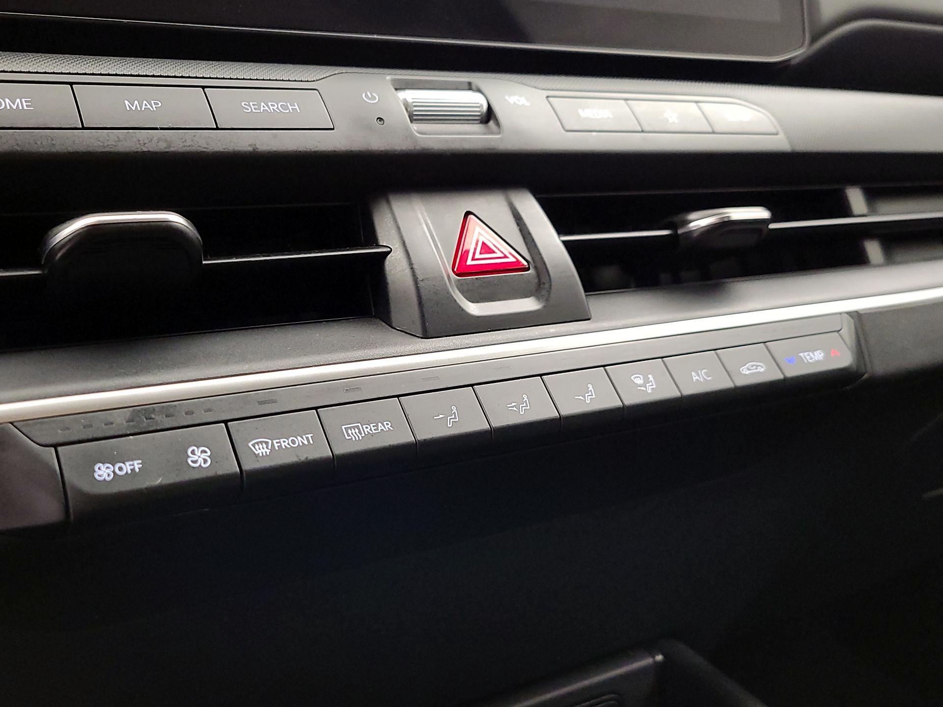 Thumbnail: 2025 Kia K4 - 16