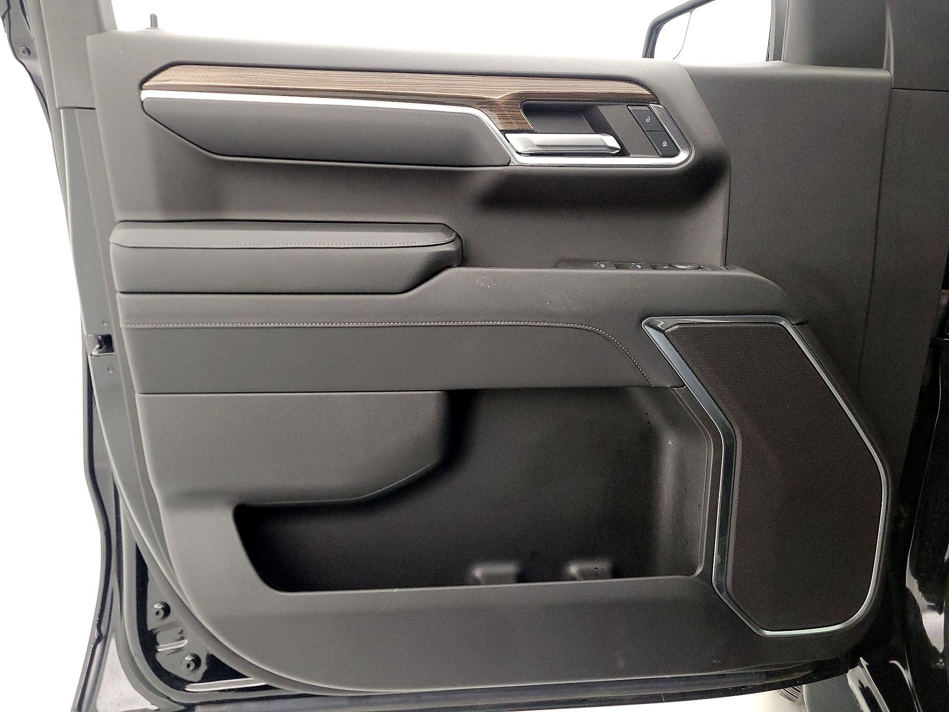 Thumbnail: 2024 Chevrolet Silverado 1500 - 12