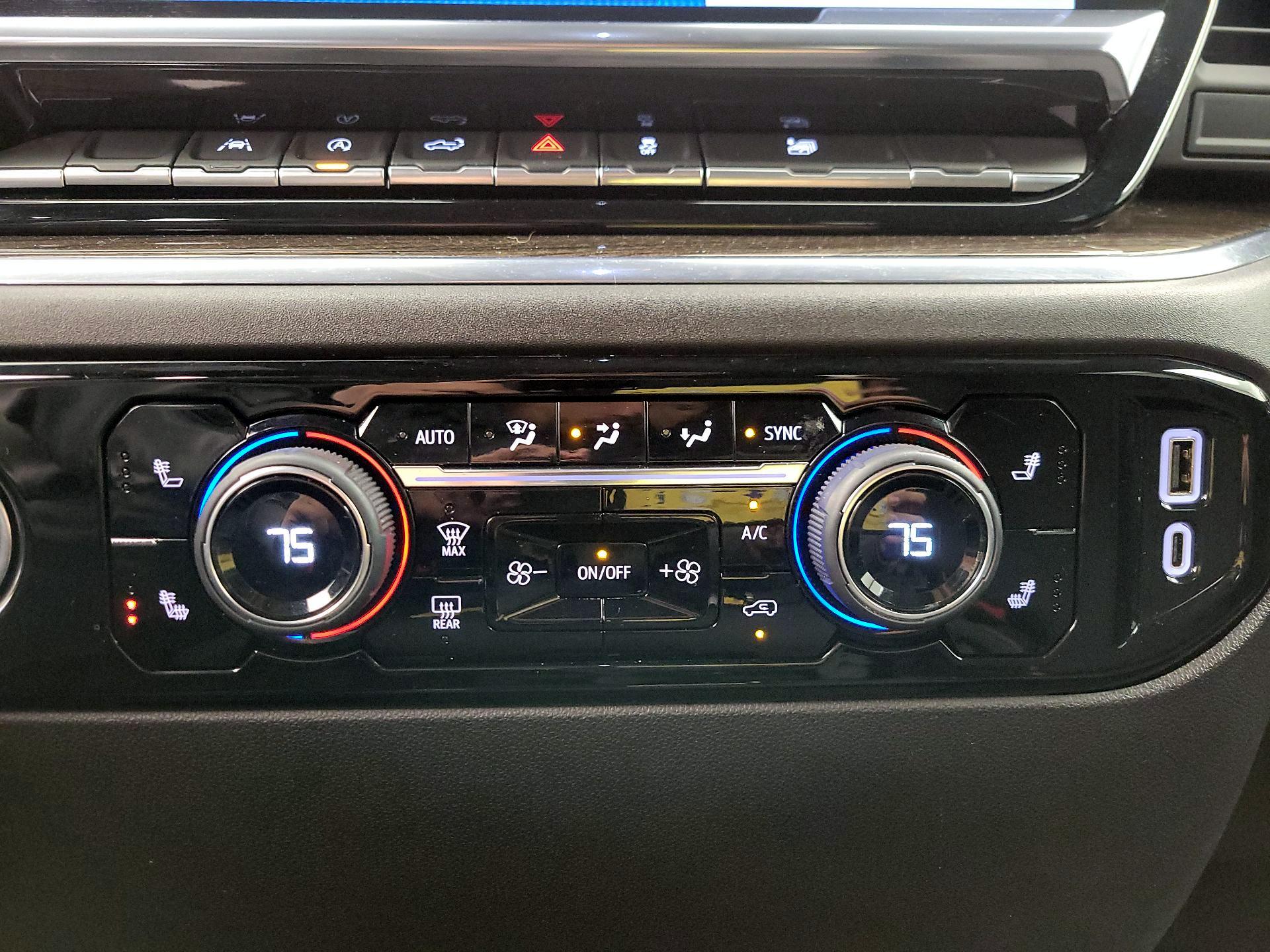 Thumbnail: 2024 Chevrolet Silverado 1500 - 16