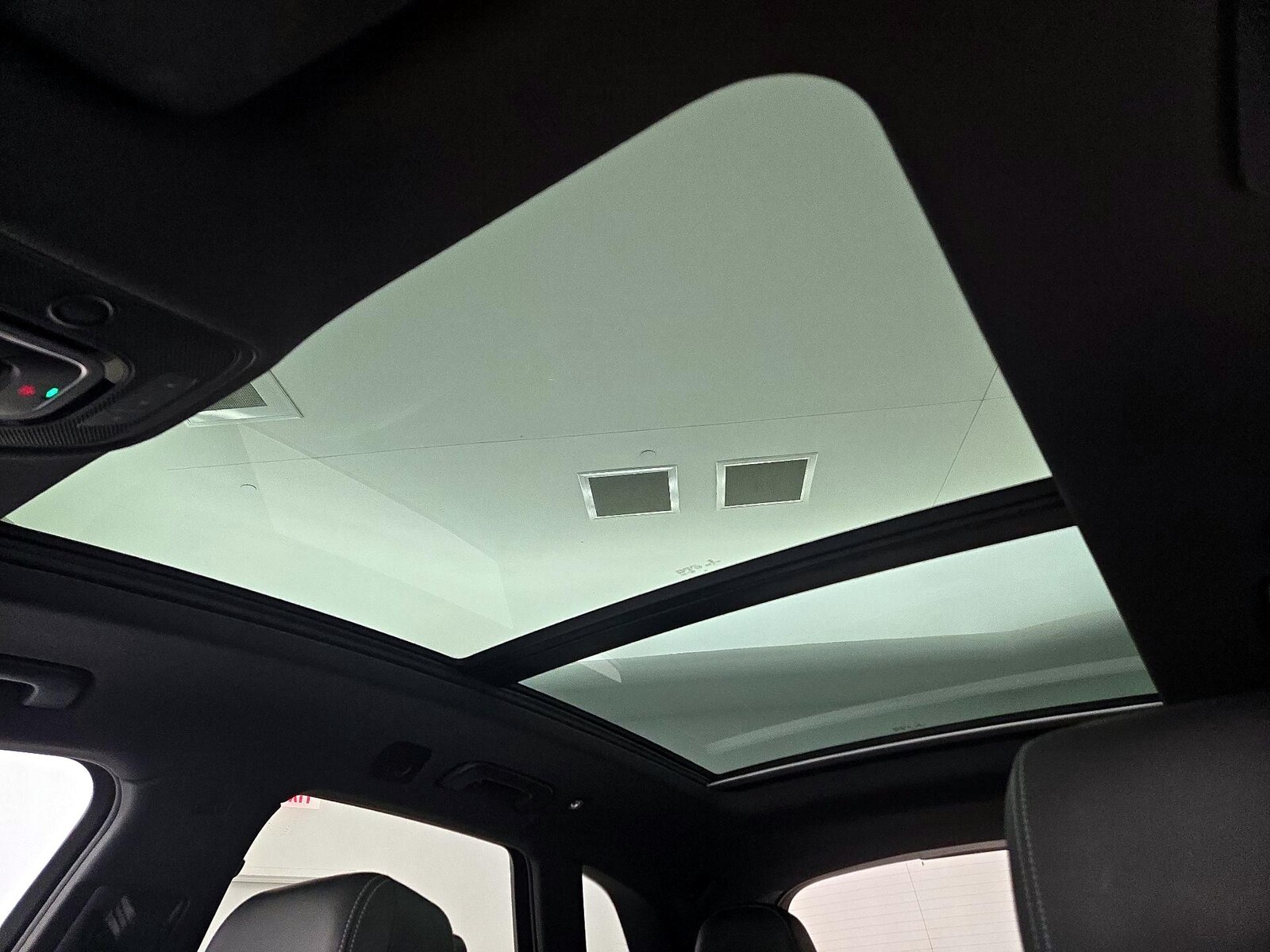 Panoramic Sunroof