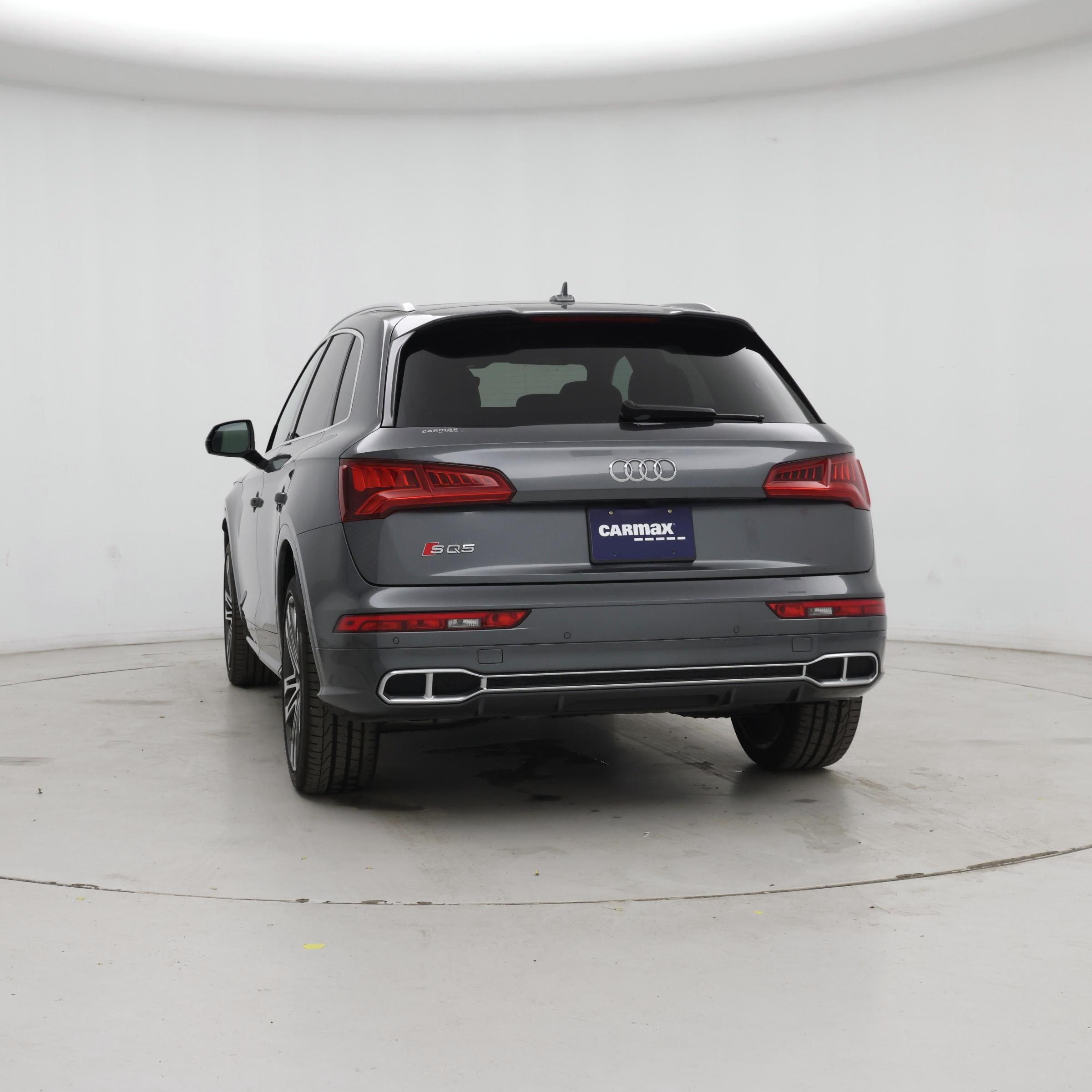 Thumbnail: 2020 Audi SQ5 - 8