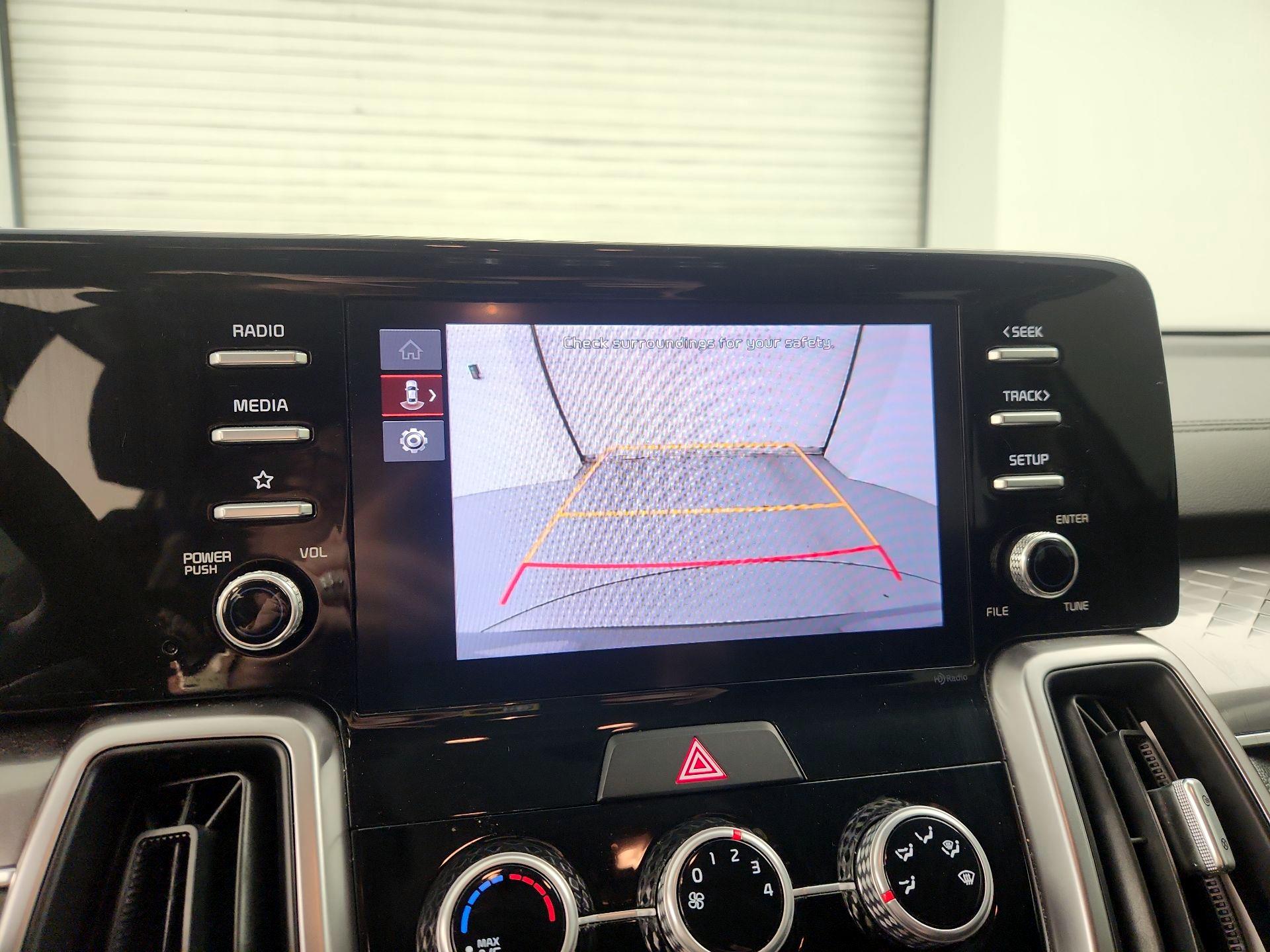 Thumbnail: 2023 Kia Sorento - 14