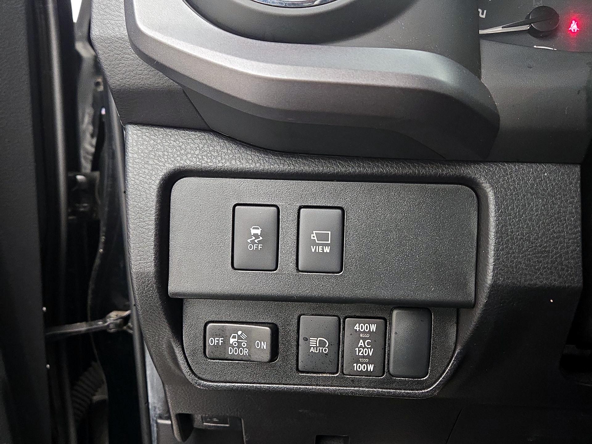 Thumbnail: 2023 Toyota Tacoma - 13